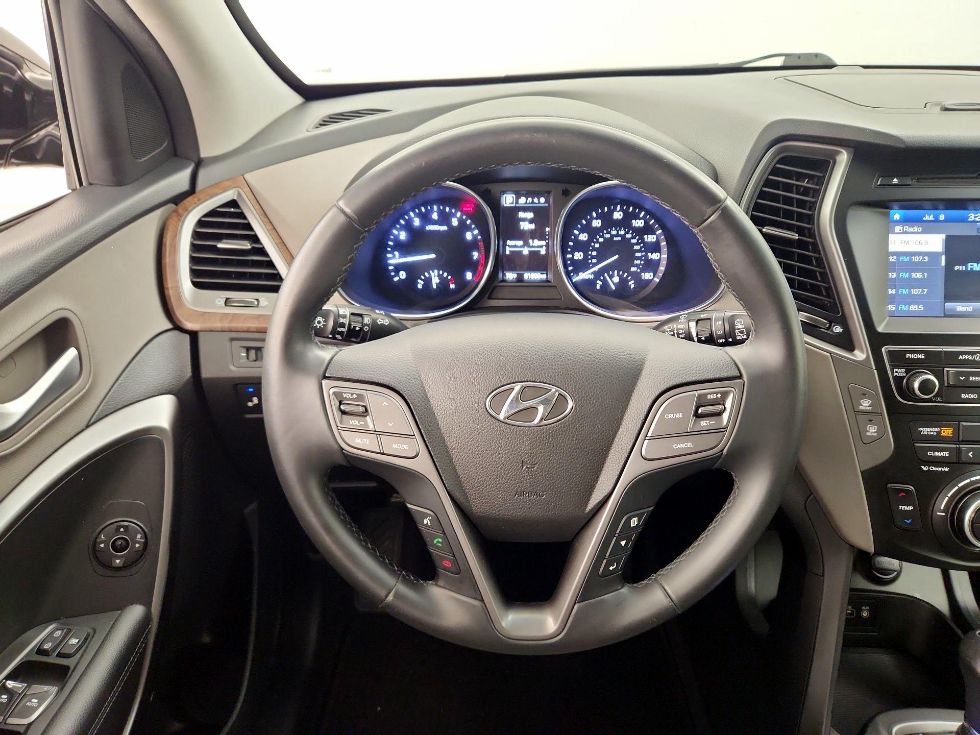 Thumbnail: 2018 Hyundai Santa Fe - 10