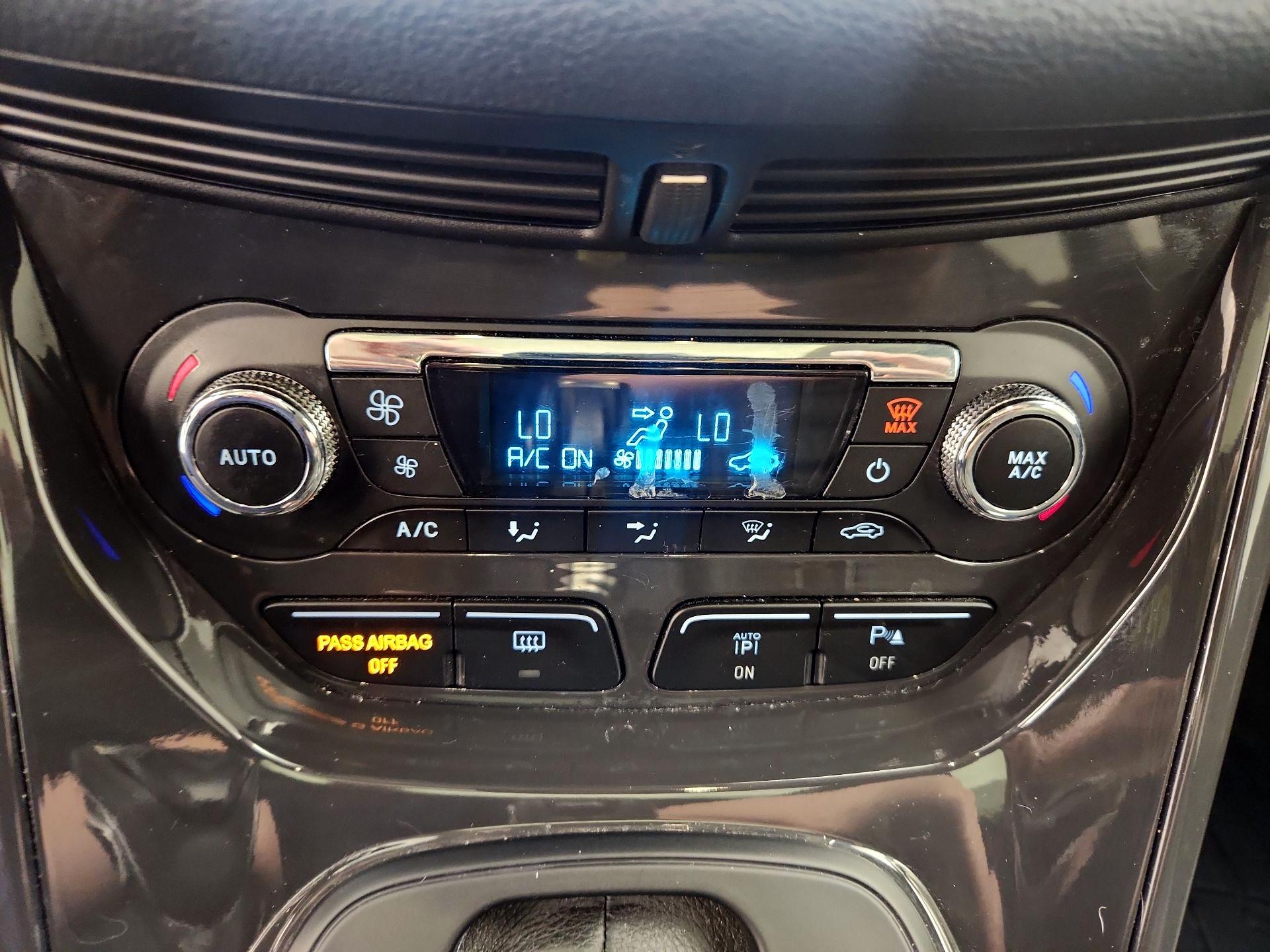Thumbnail: 2016 Ford Escape - 16