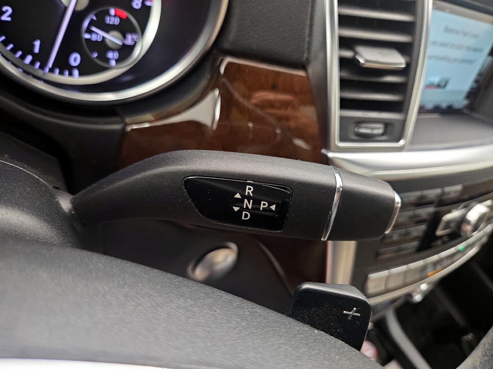 Thumbnail: 2015 Mercedes-Benz GL-Class - 18