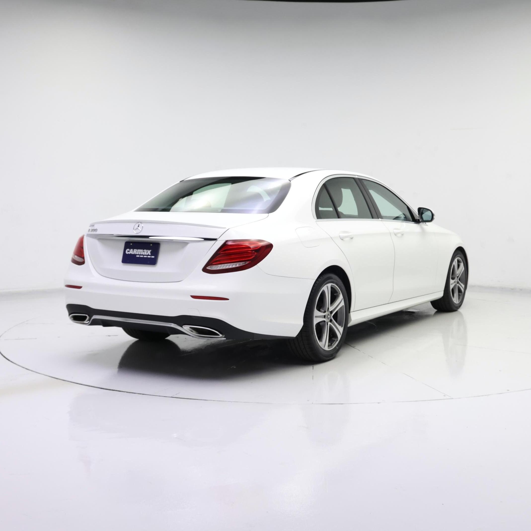 Thumbnail: 2019 Mercedes-Benz E-Class - 8