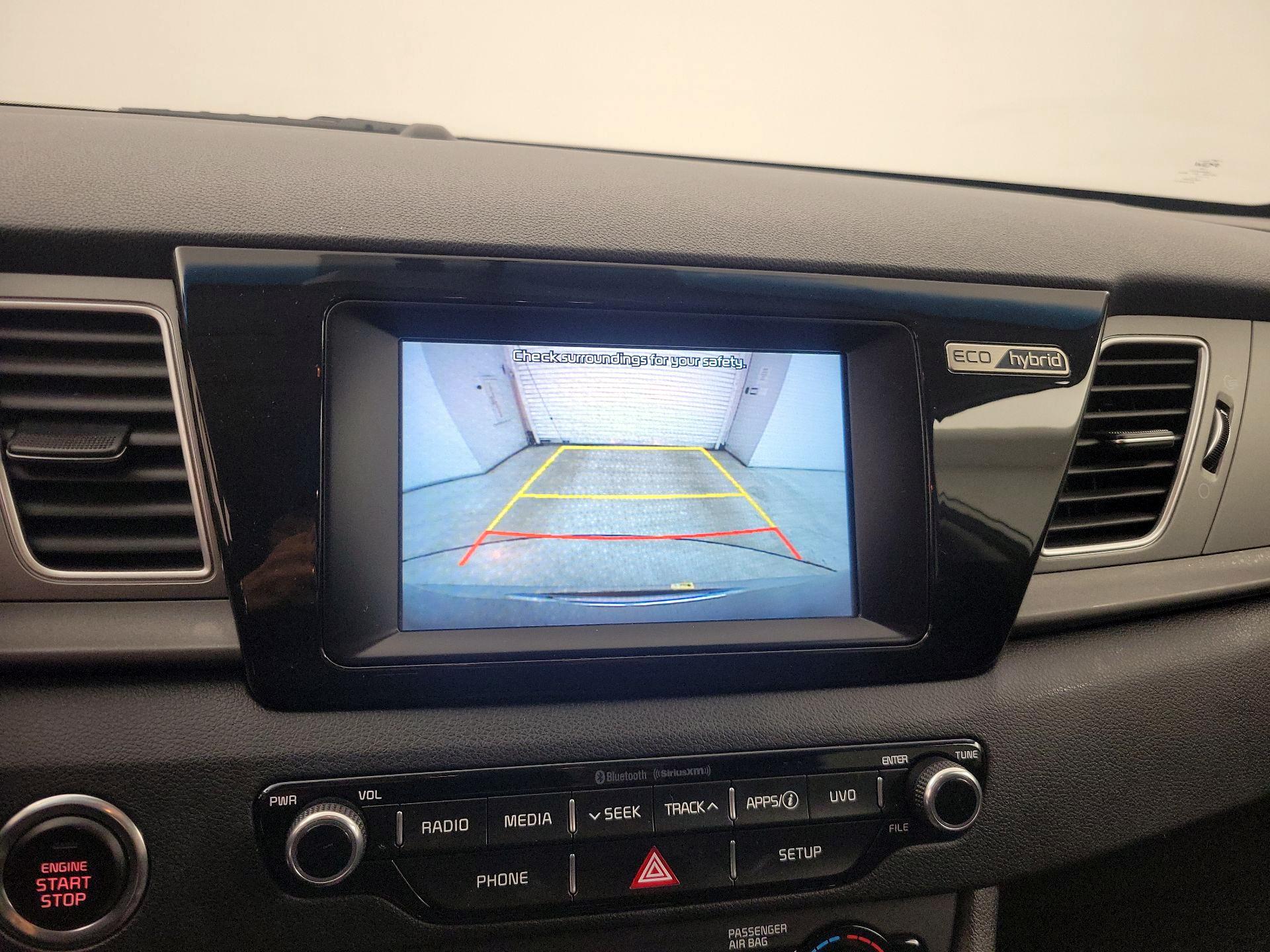 Thumbnail: 2019 Kia Niro - 14