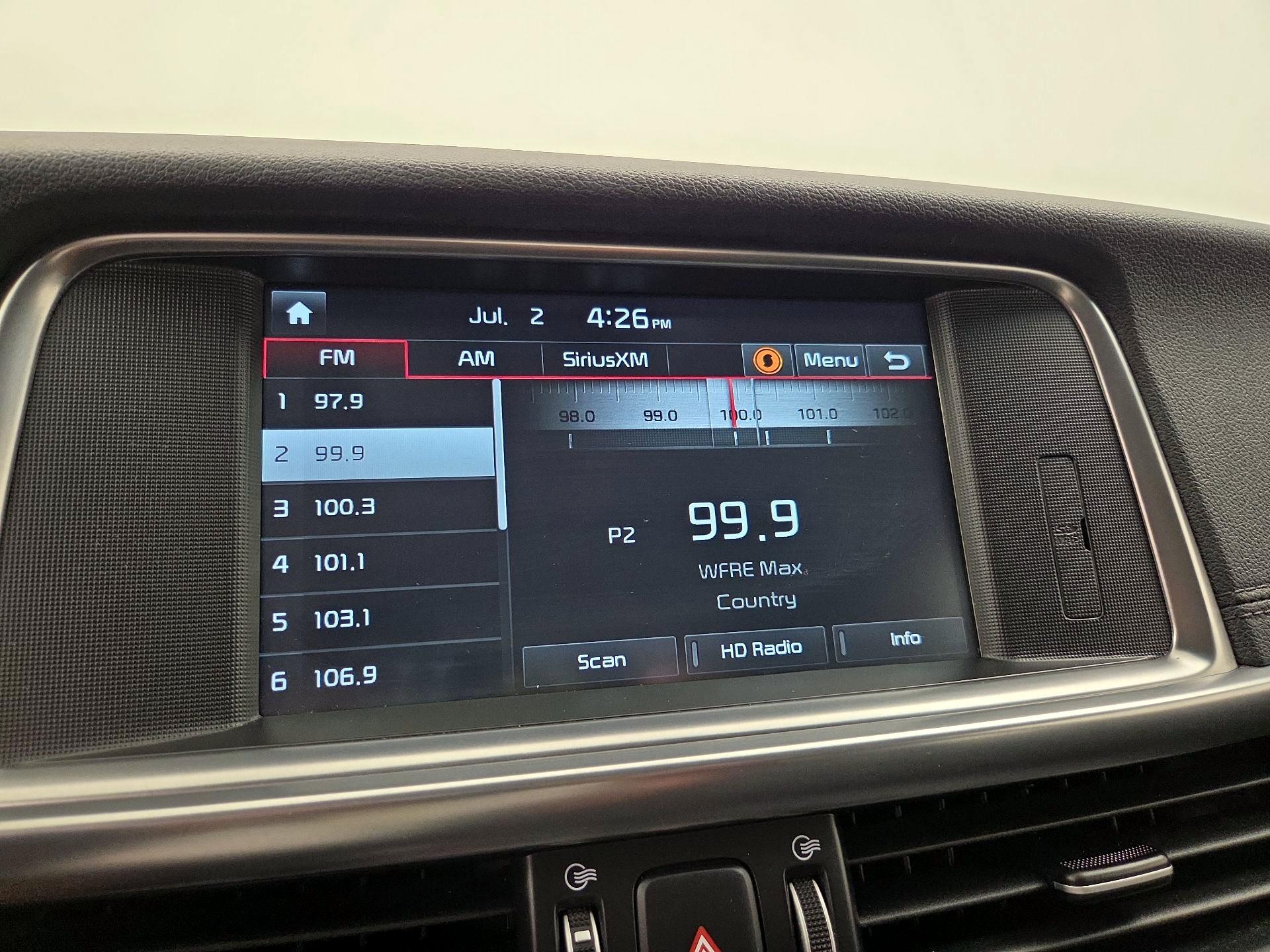 Thumbnail: 2018 Kia Optima - 16