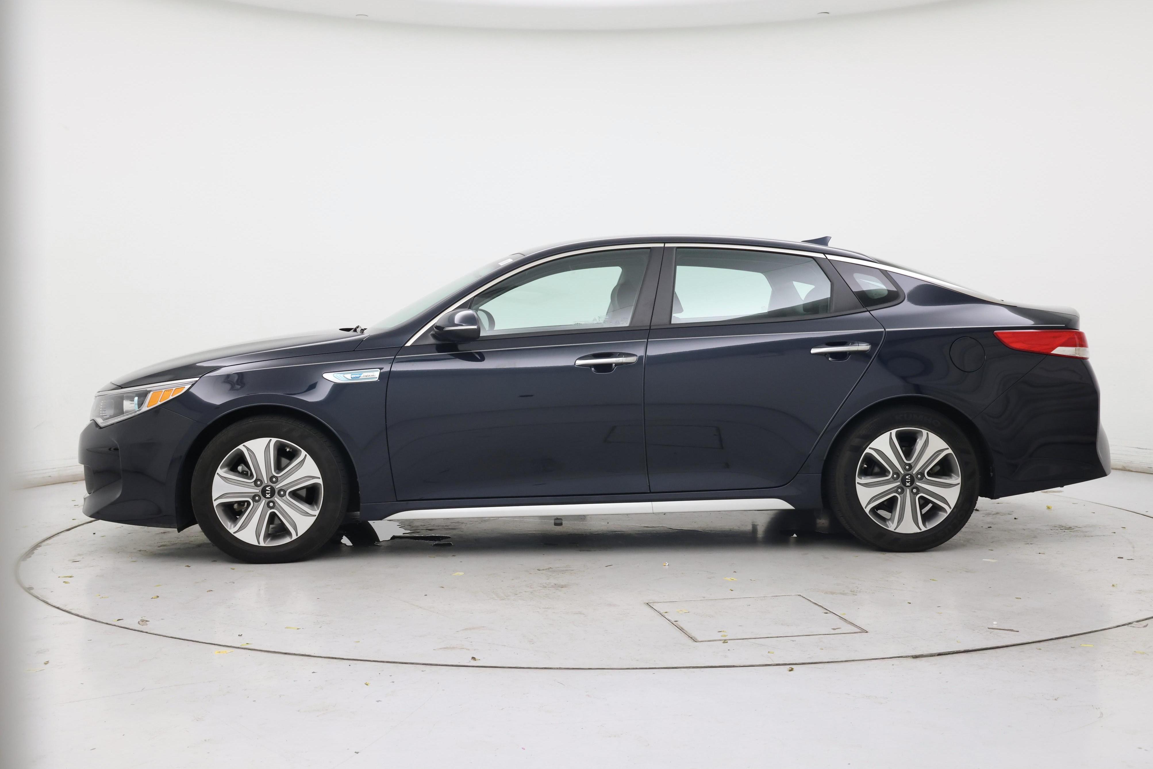 Thumbnail: 2018 Kia Optima - 3