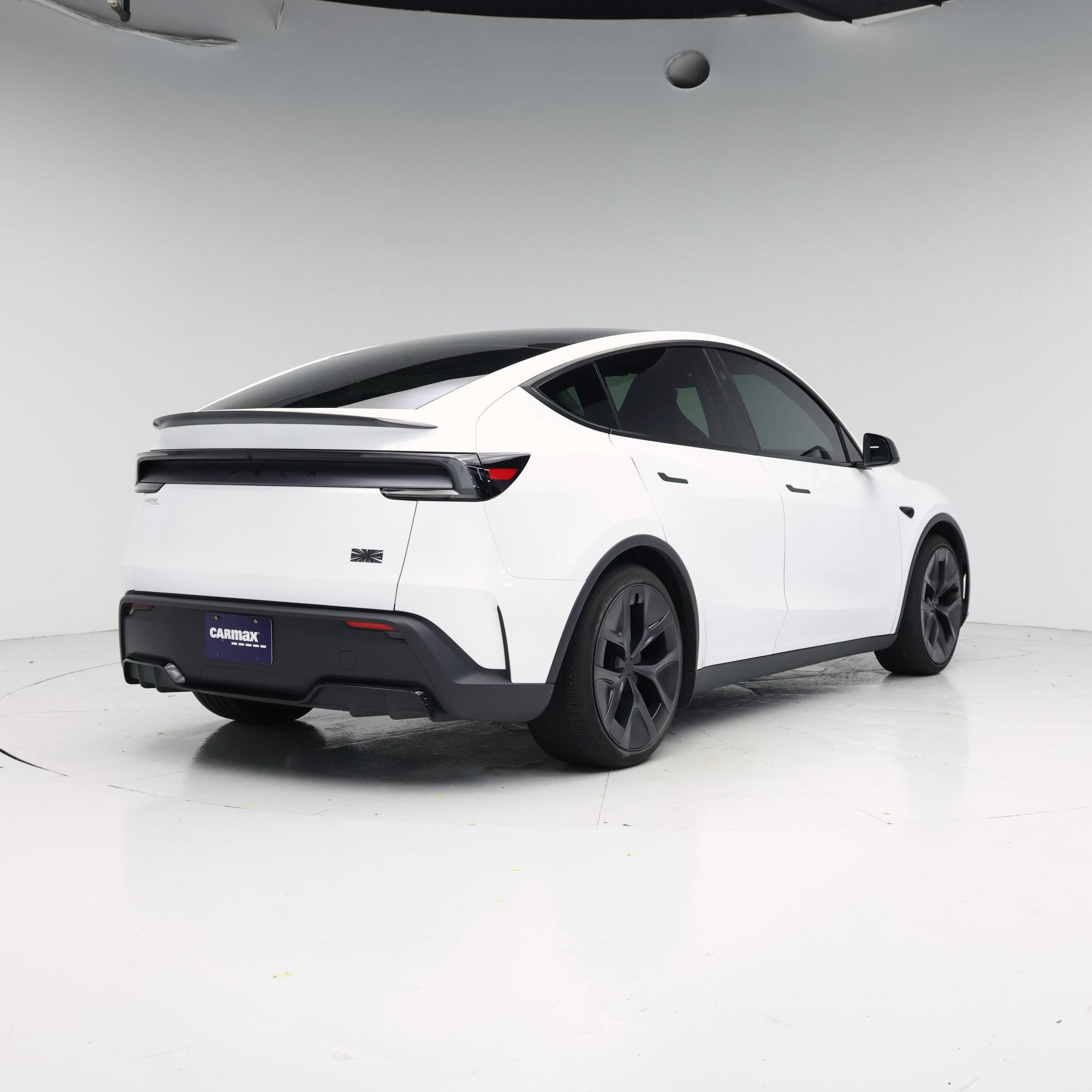 Thumbnail: 2026 Tesla Model Y - 8