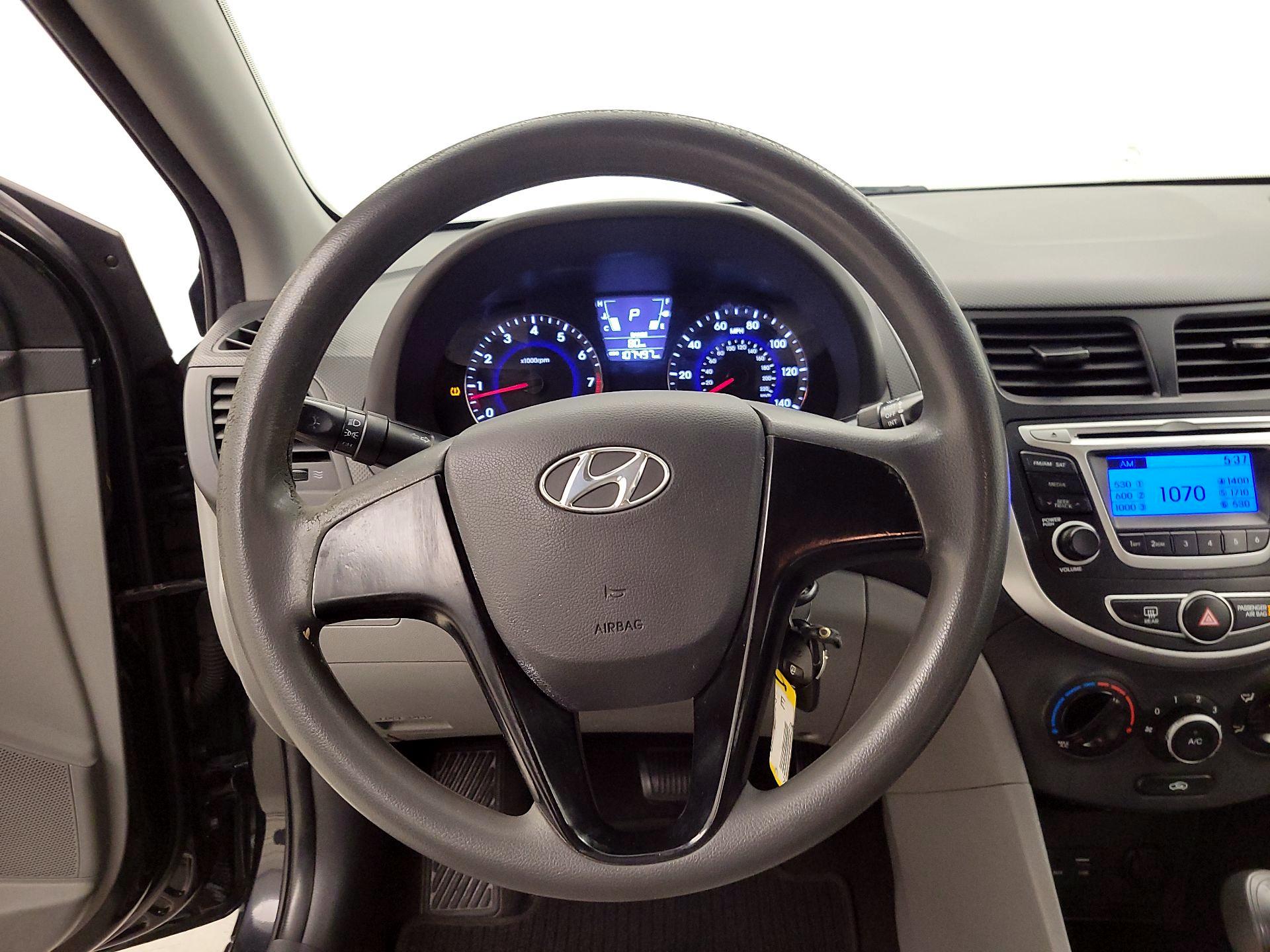 Thumbnail: 2014 Hyundai Accent - 10