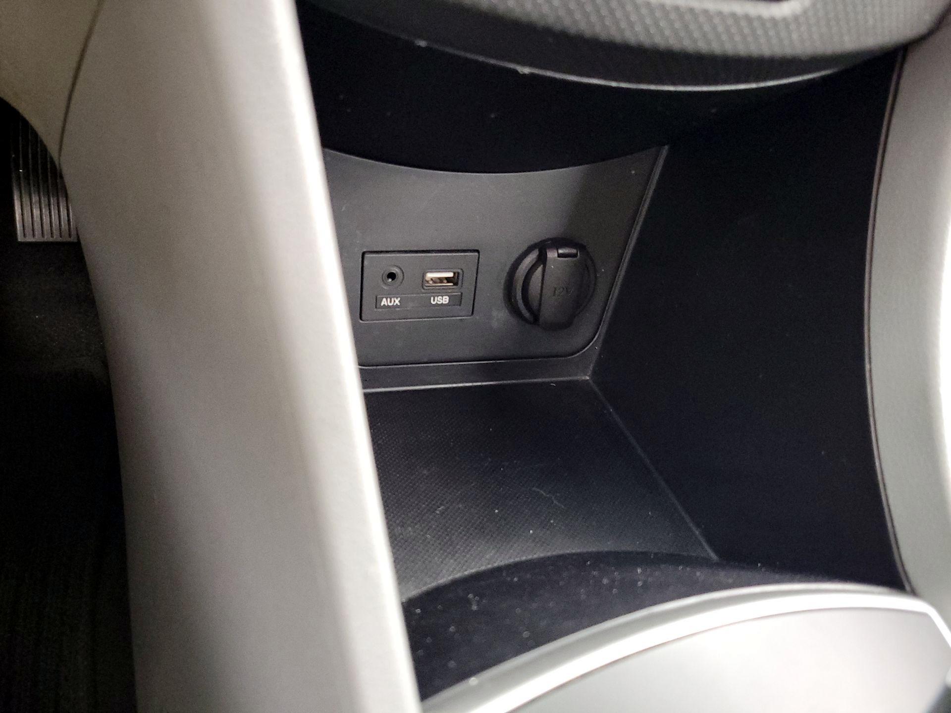 Thumbnail: 2014 Hyundai Accent - 17