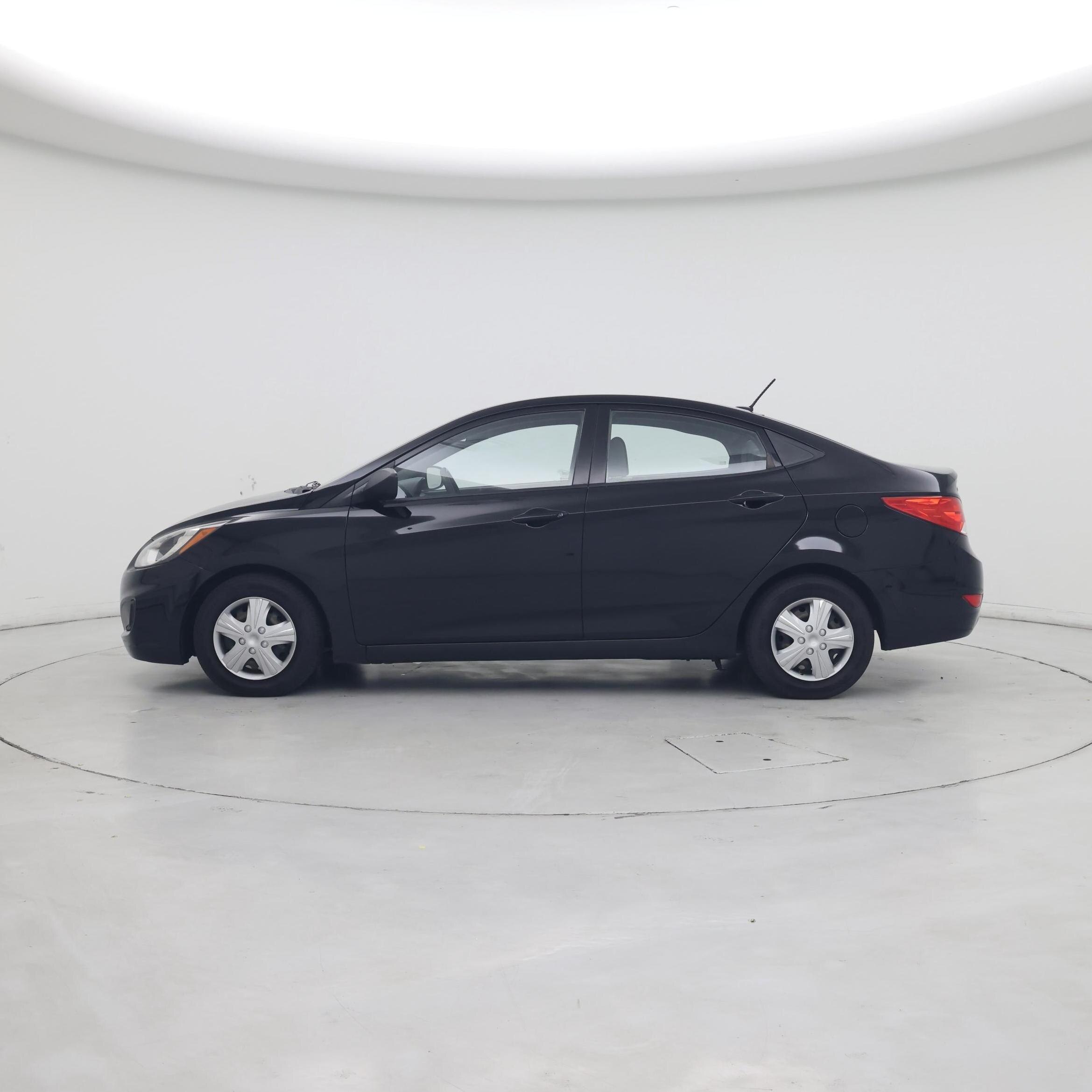 Thumbnail: 2014 Hyundai Accent - 3