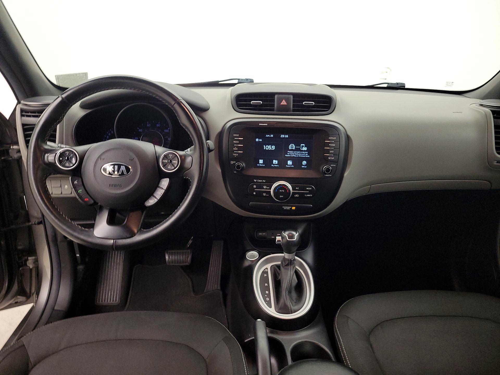 Thumbnail: 2017 Kia Soul - 9