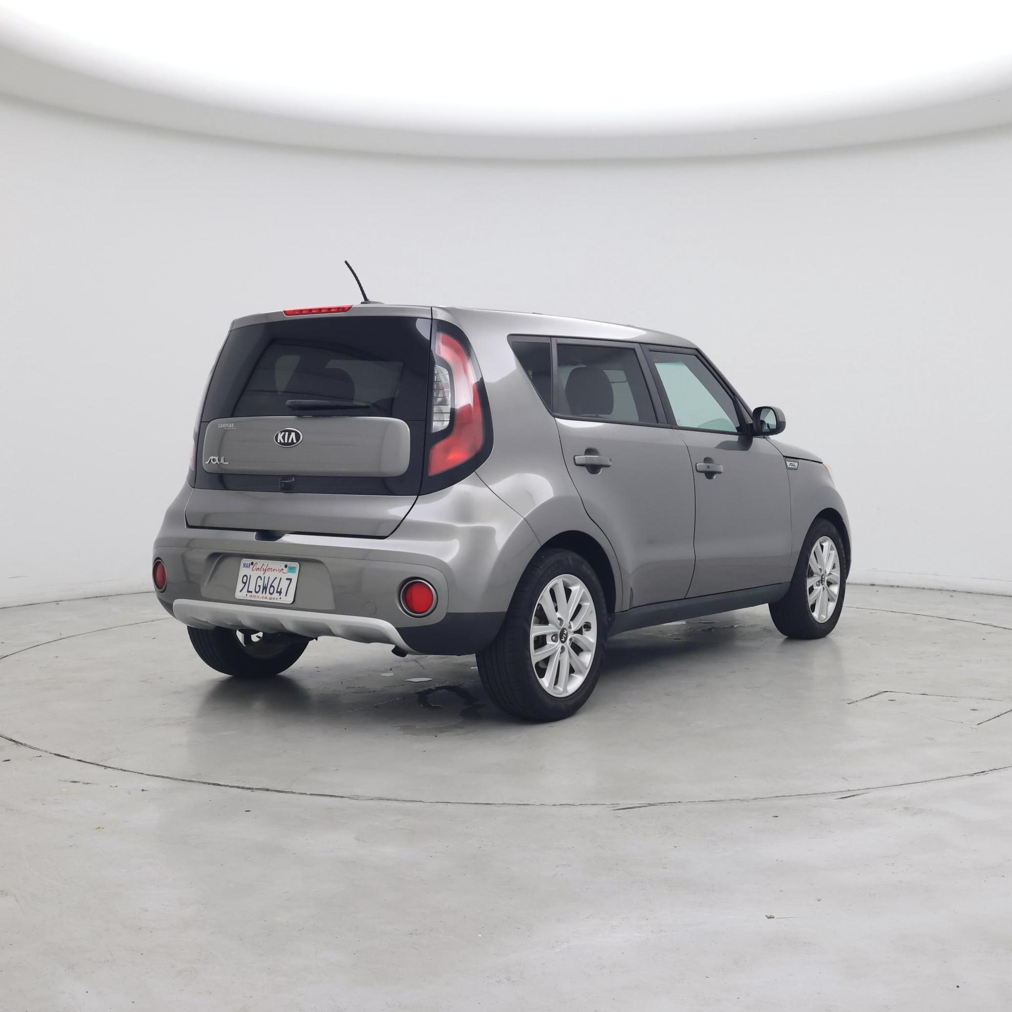 Thumbnail: 2017 Kia Soul - 8