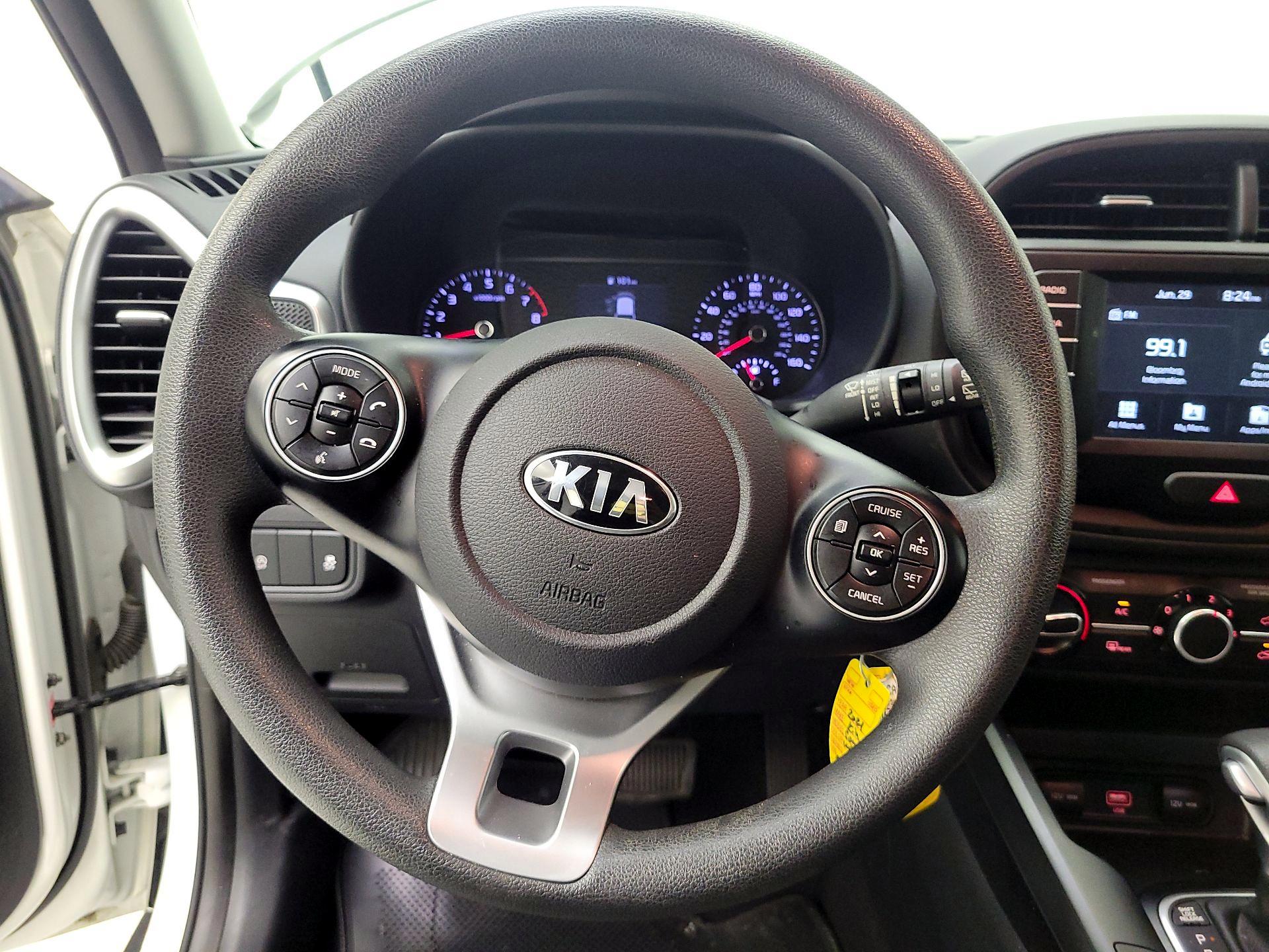 Thumbnail: 2021 Kia Soul - 10