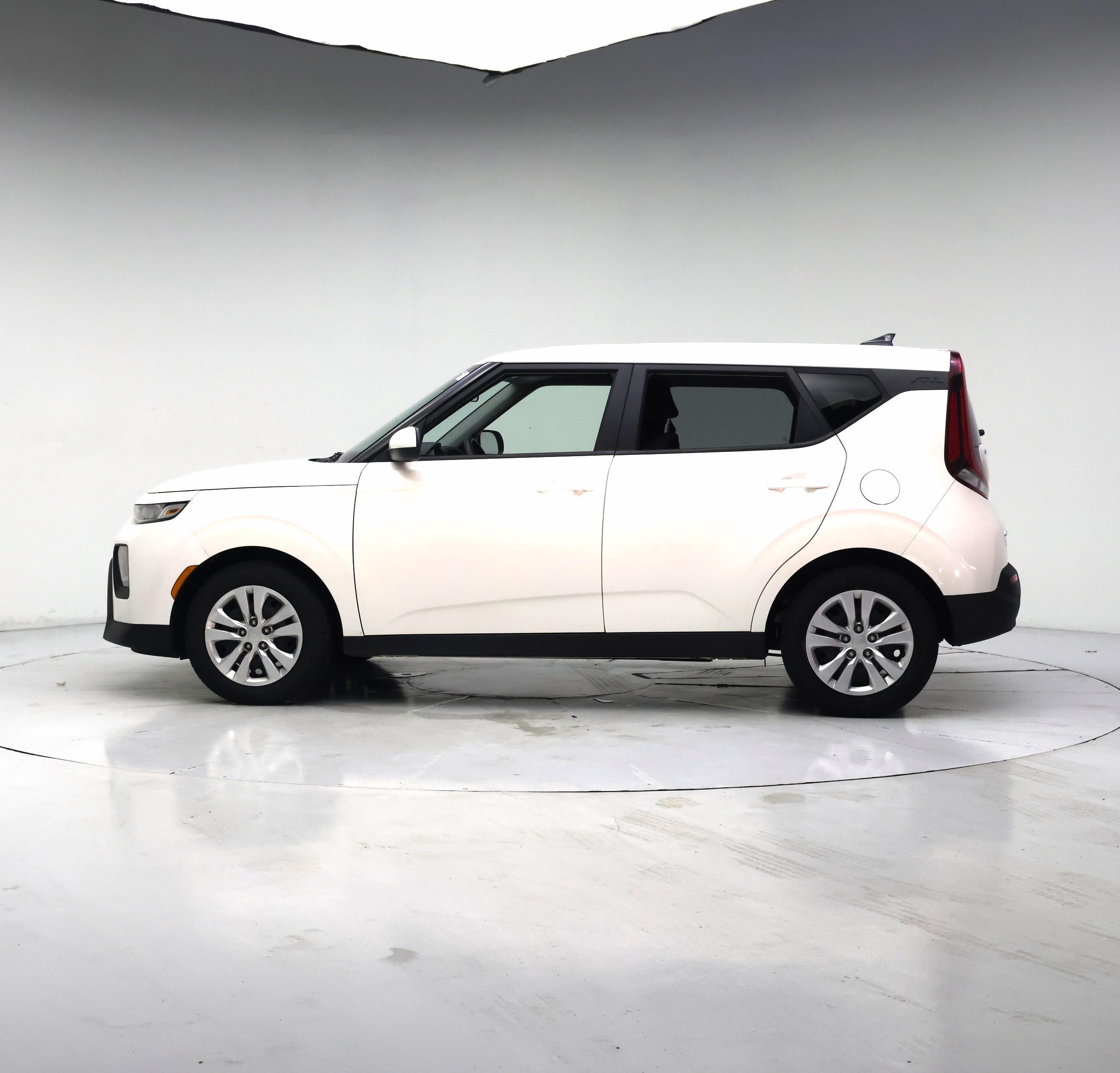 Thumbnail: 2021 Kia Soul - 3