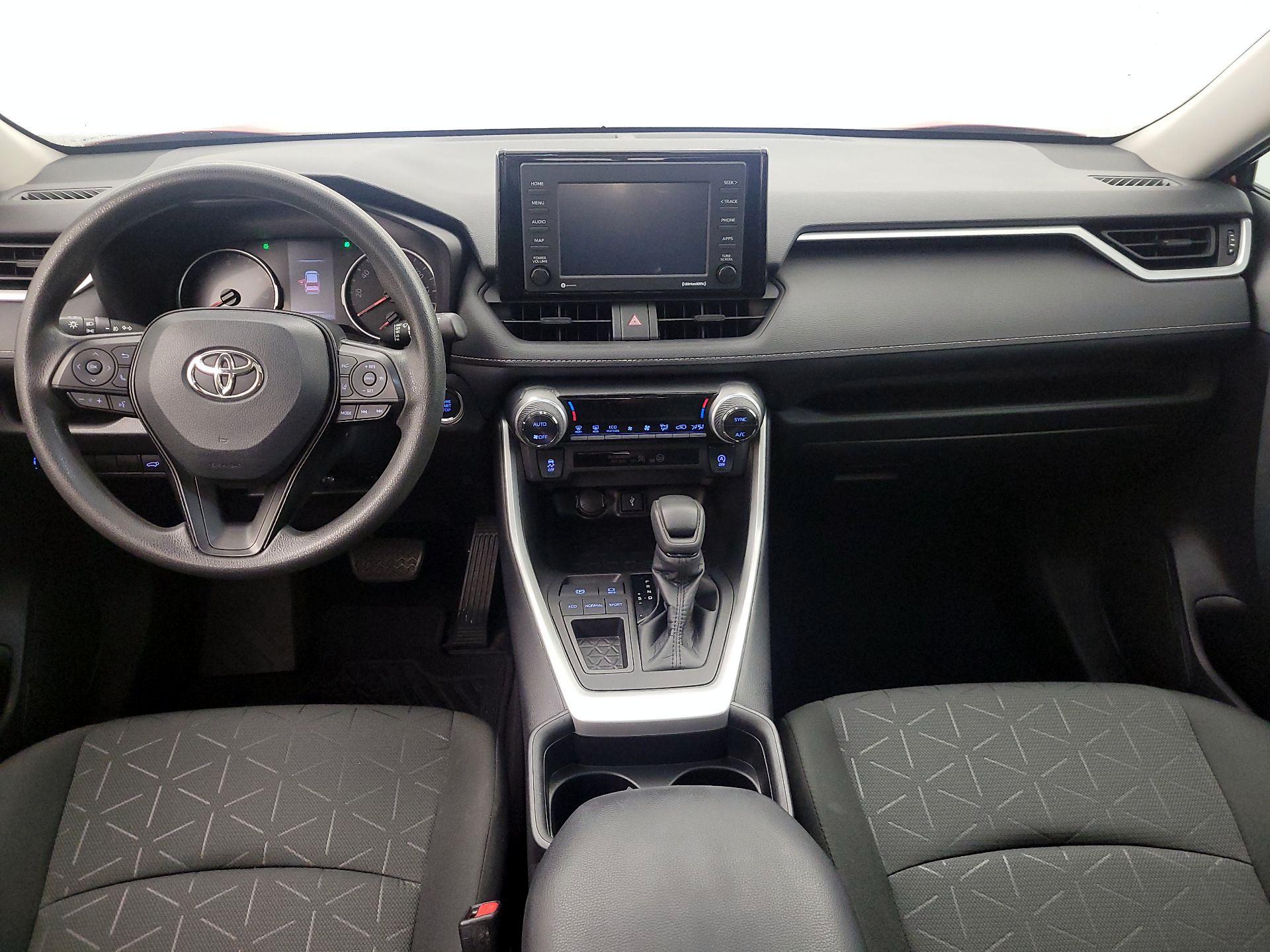 Thumbnail: 2021 Toyota RAV4 - 9