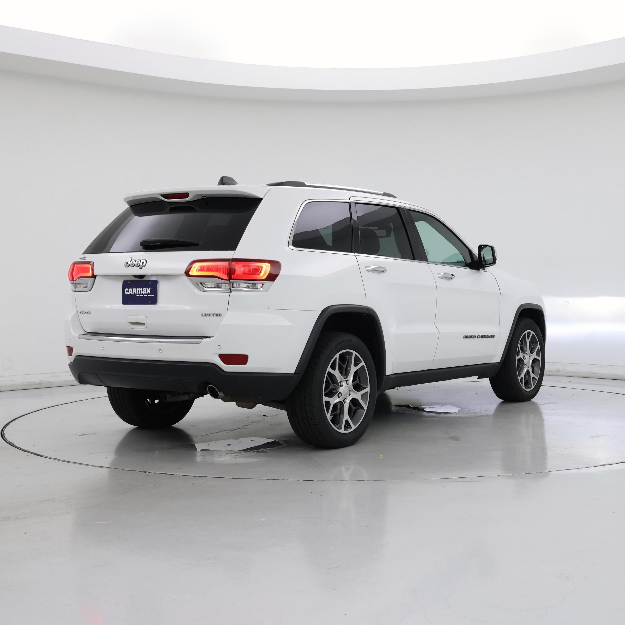 Thumbnail: 2020 Jeep Grand Cherokee - 8