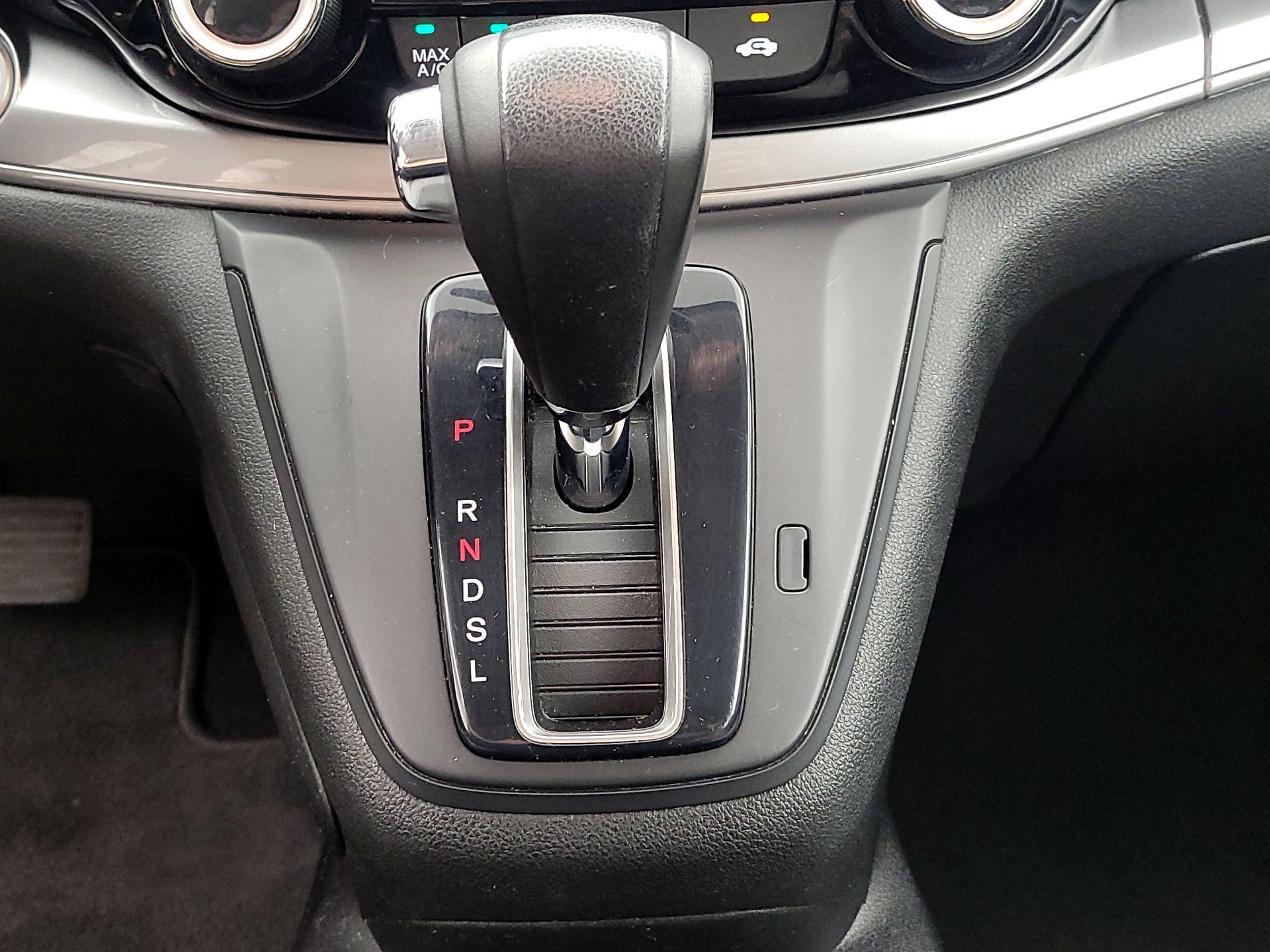 Thumbnail: 2015 Honda CR-V - 17