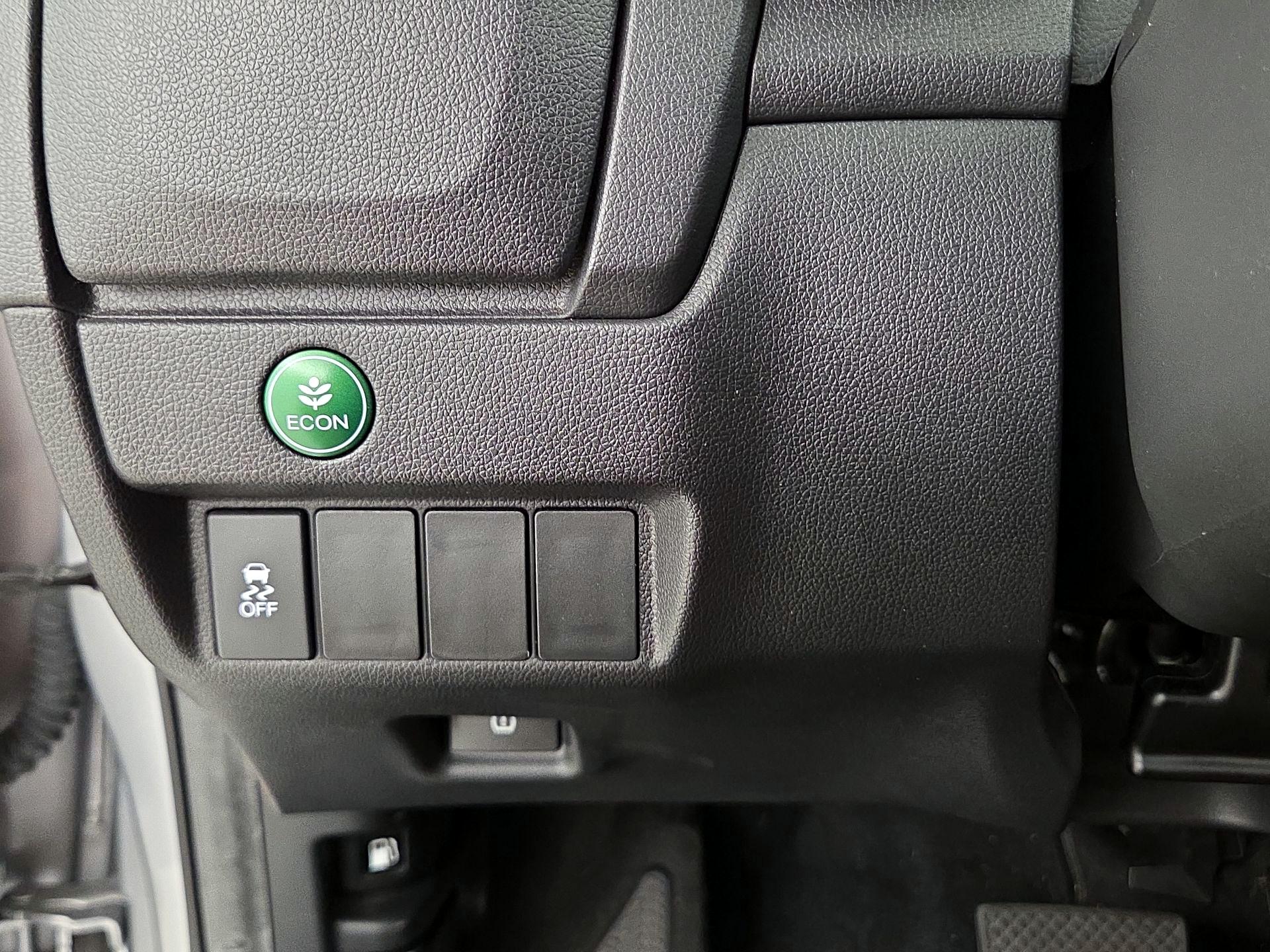 Thumbnail: 2017 Honda Fit - 13