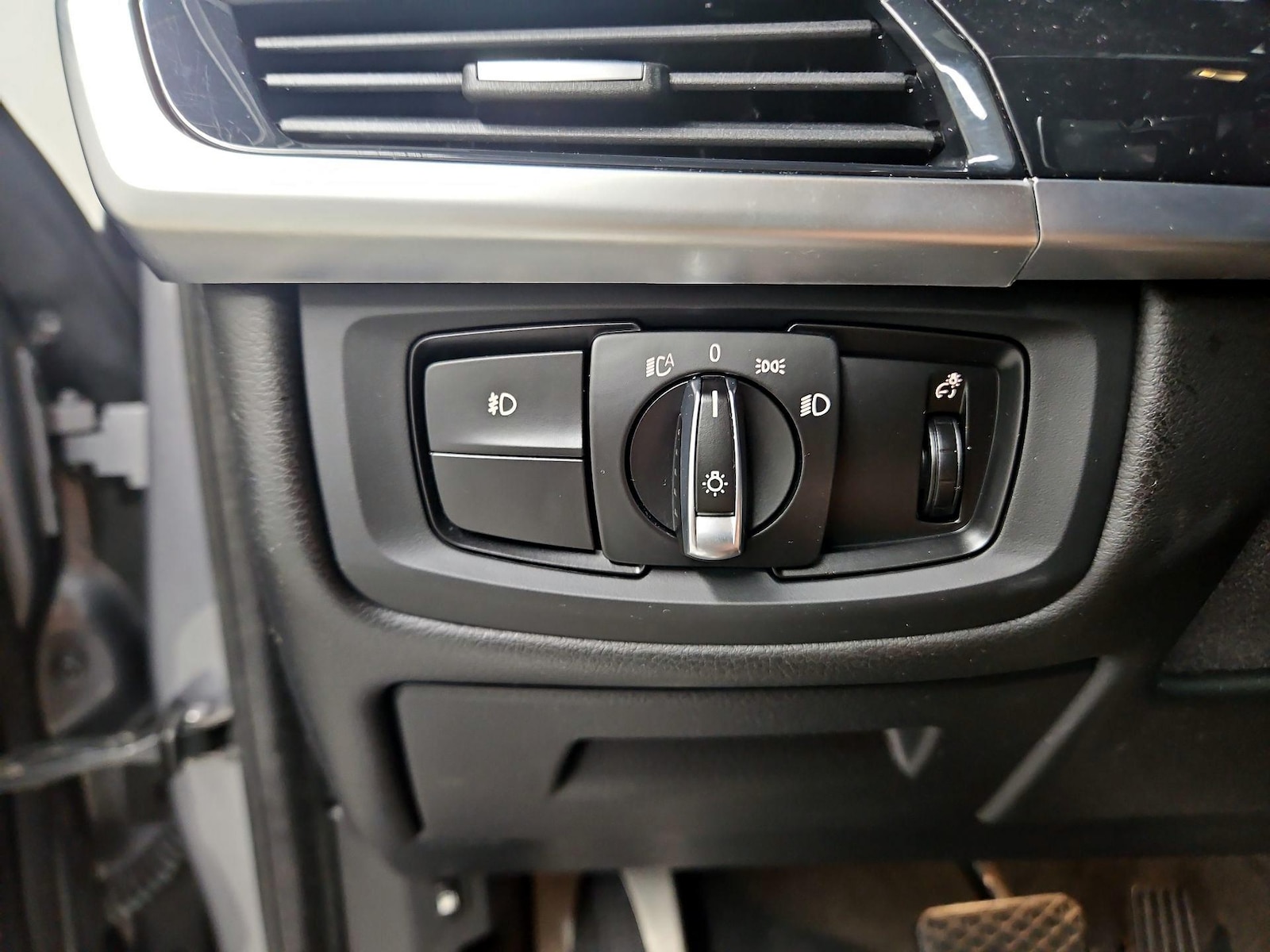2018 BMW X5 xDrive40e - Photo 14