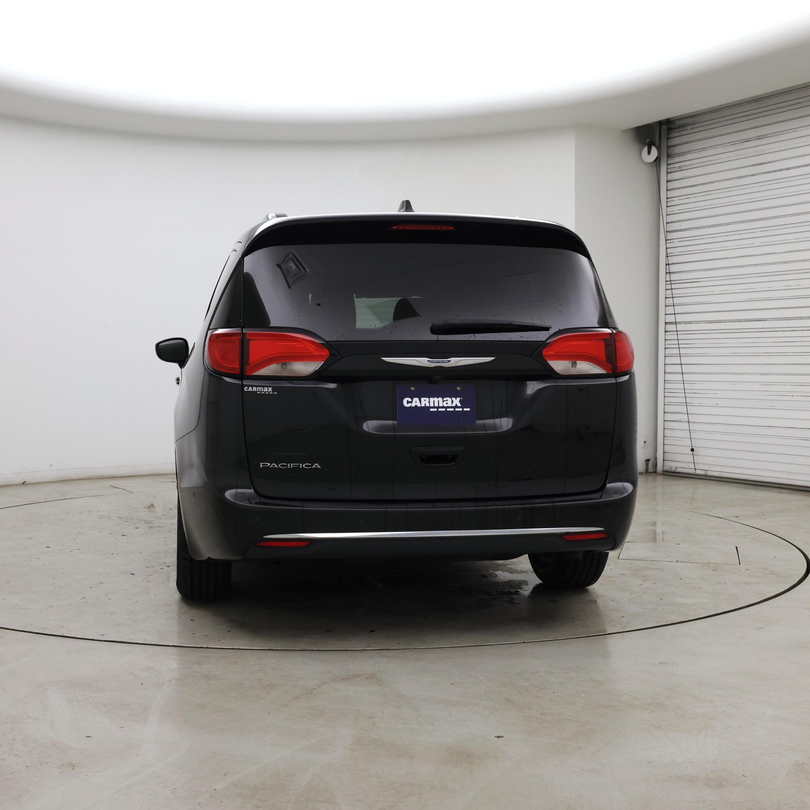 Thumbnail: 2020 Chrysler Pacifica - 6