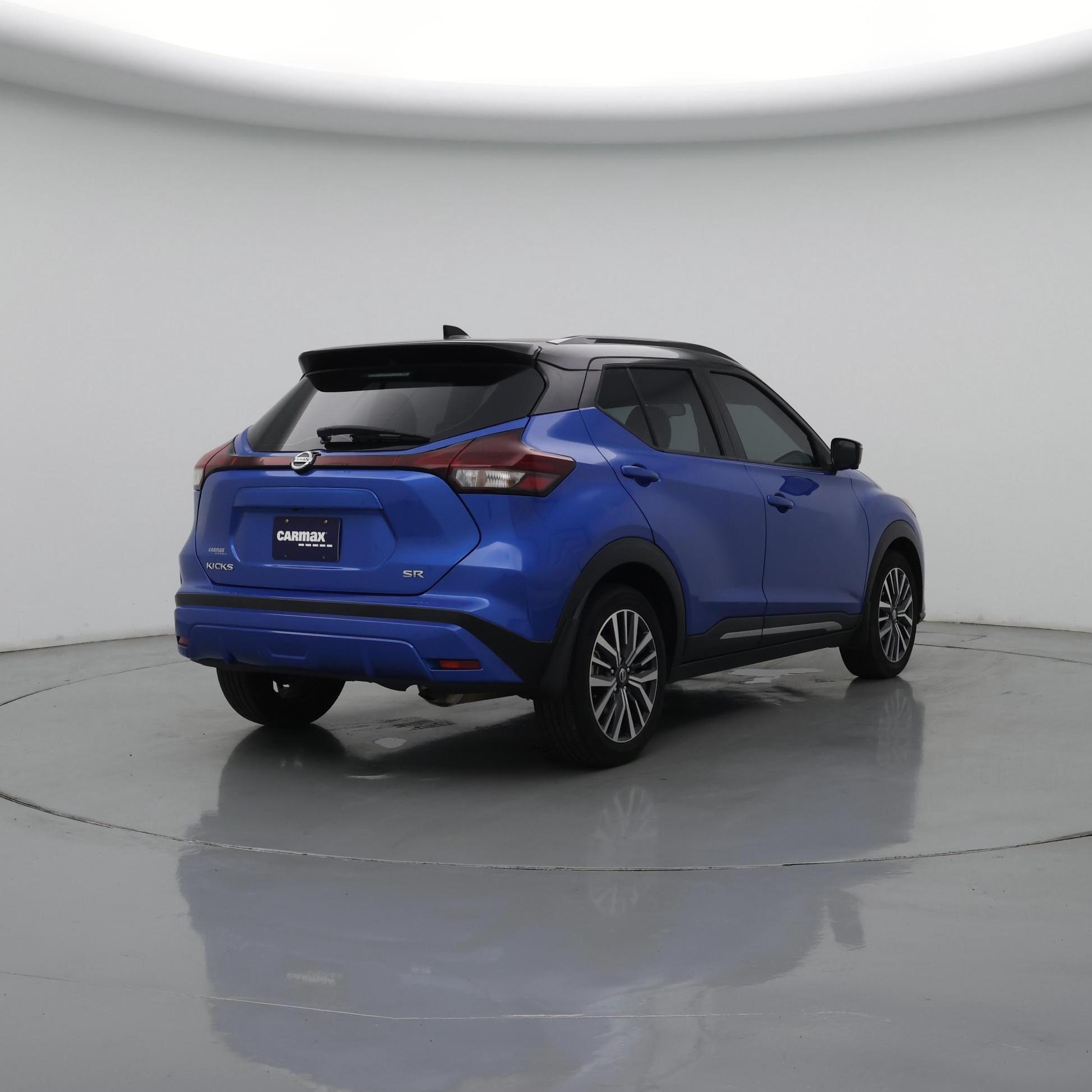 Thumbnail: 2021 Nissan Kicks - 8