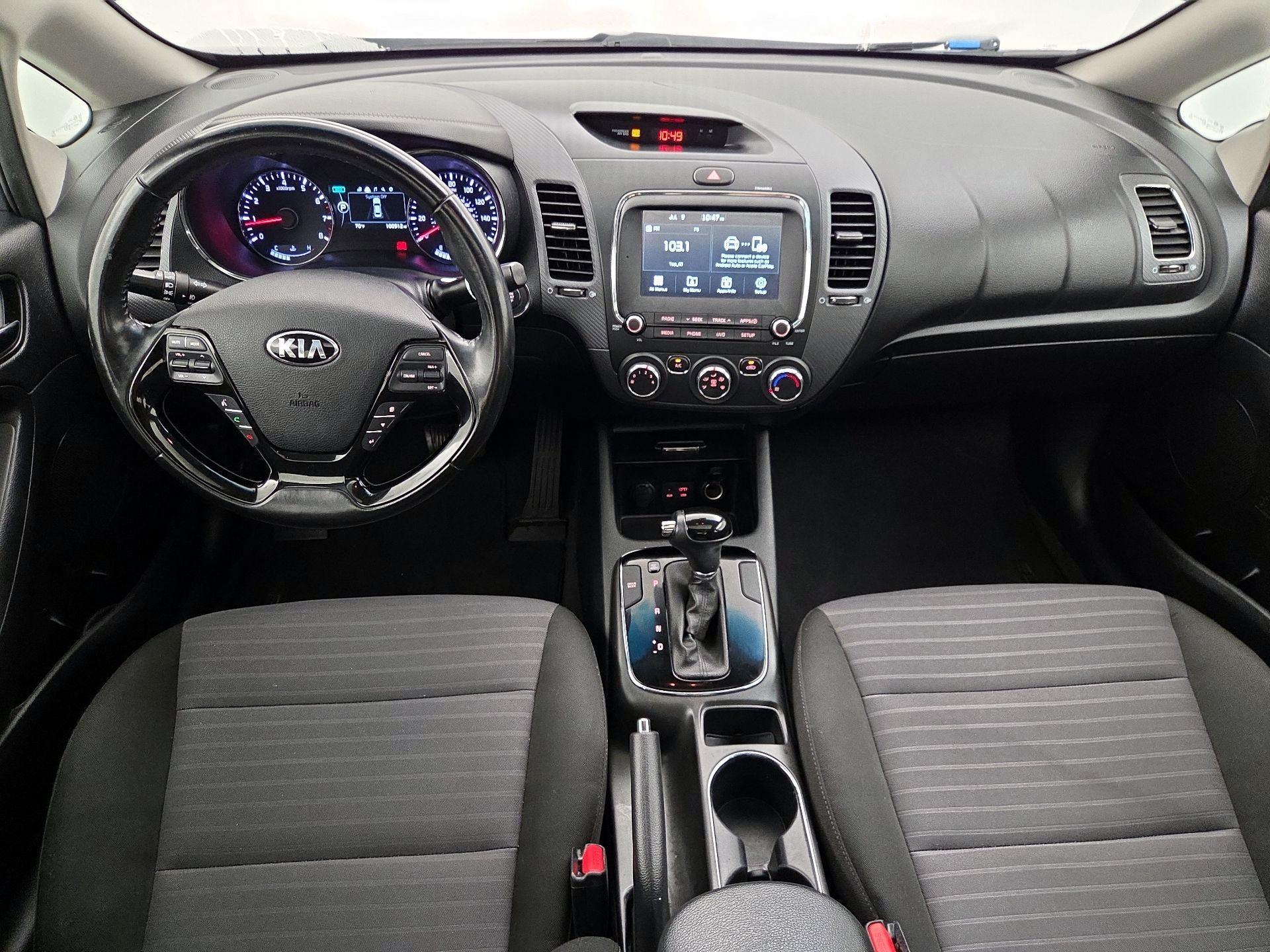 Thumbnail: 2018 Kia Forte - 9