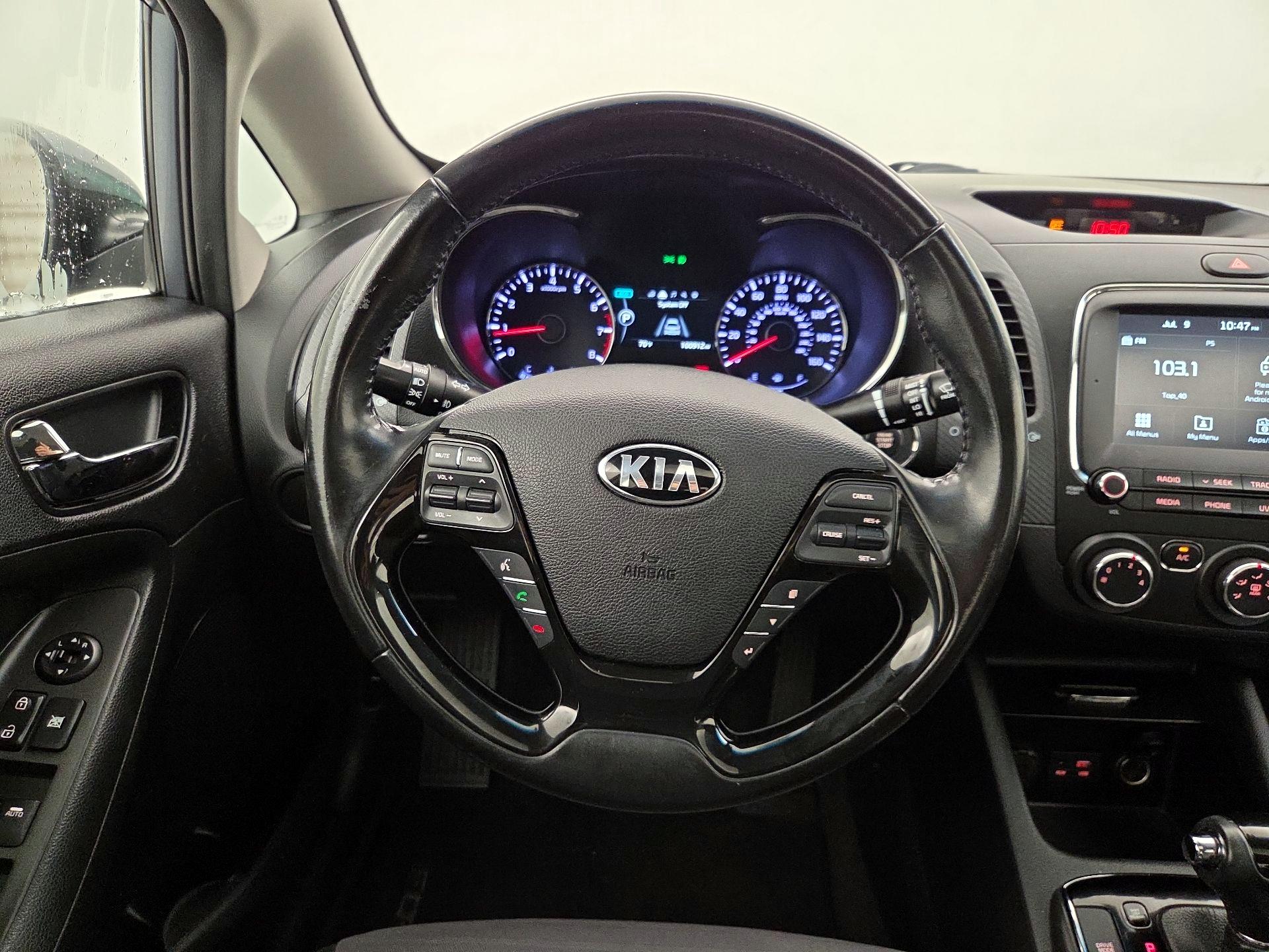 Thumbnail: 2018 Kia Forte - 10