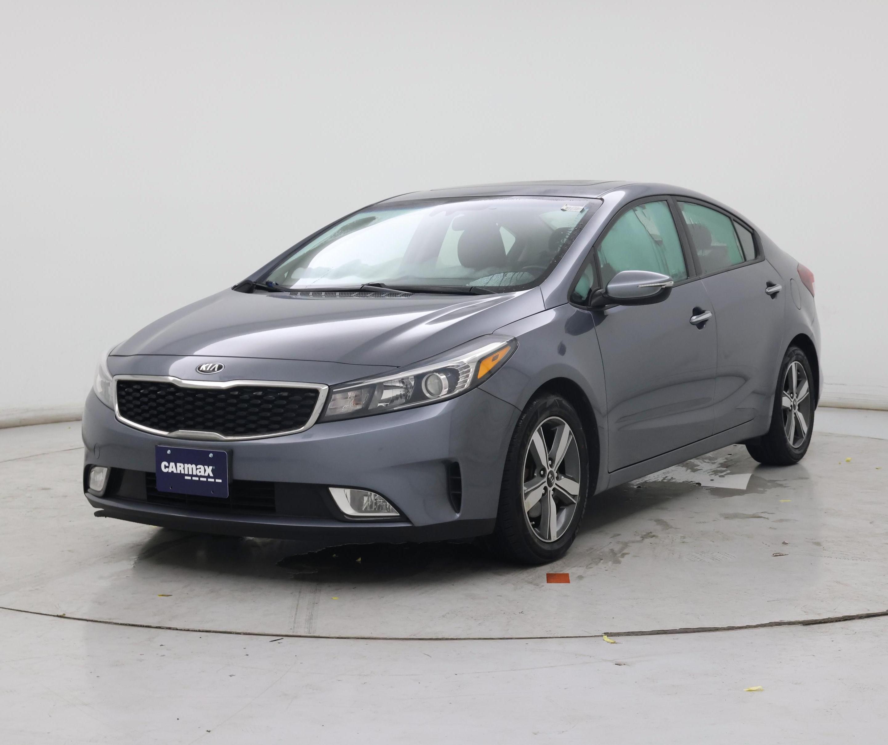Thumbnail: 2018 Kia Forte - 4