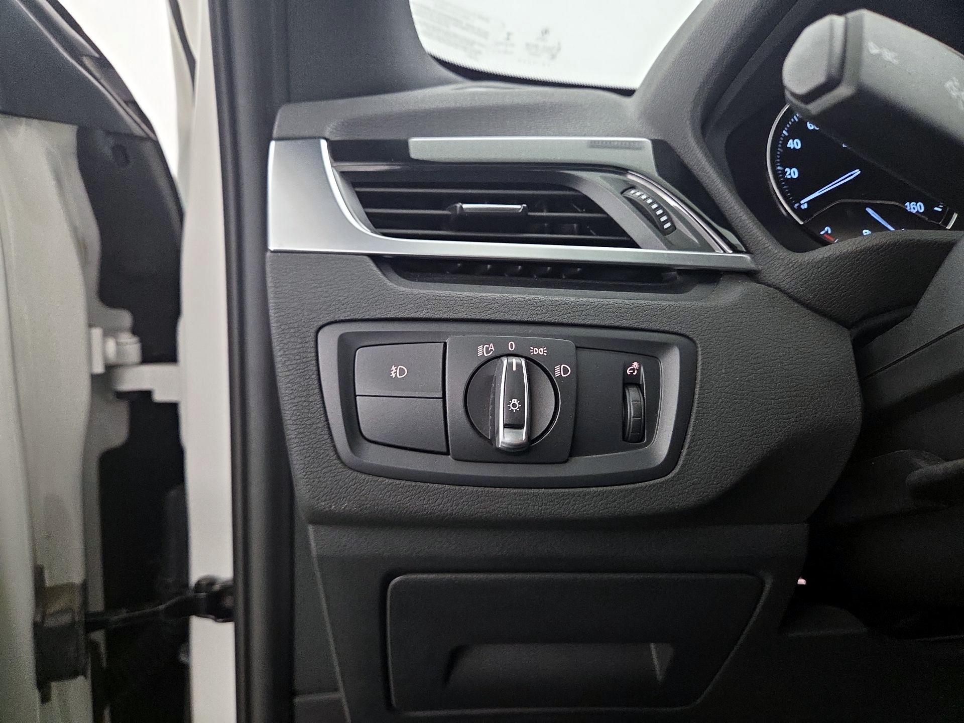 Thumbnail: 2018 BMW X1 - 13