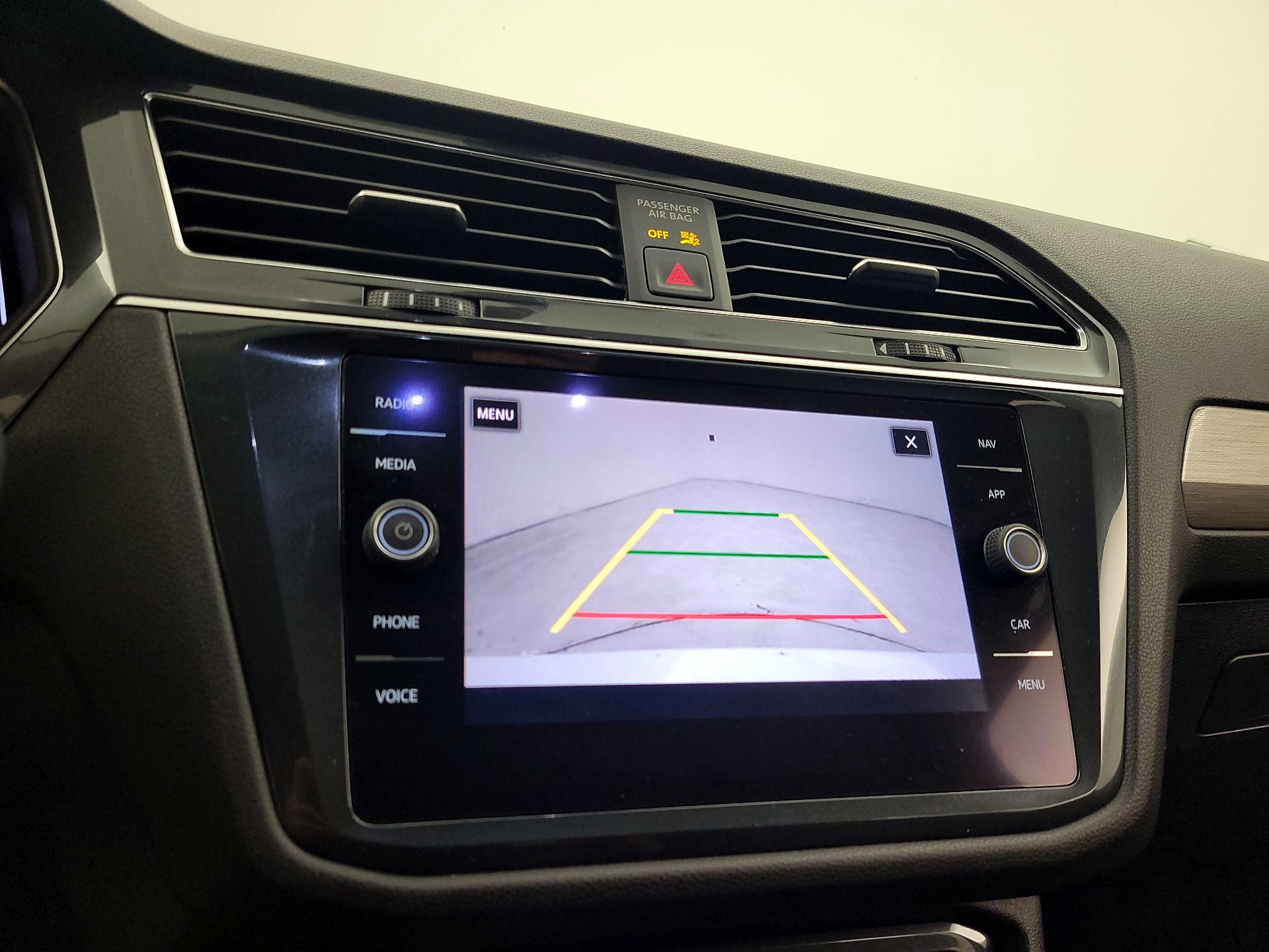 Thumbnail: 2019 Volkswagen Tiguan - 14