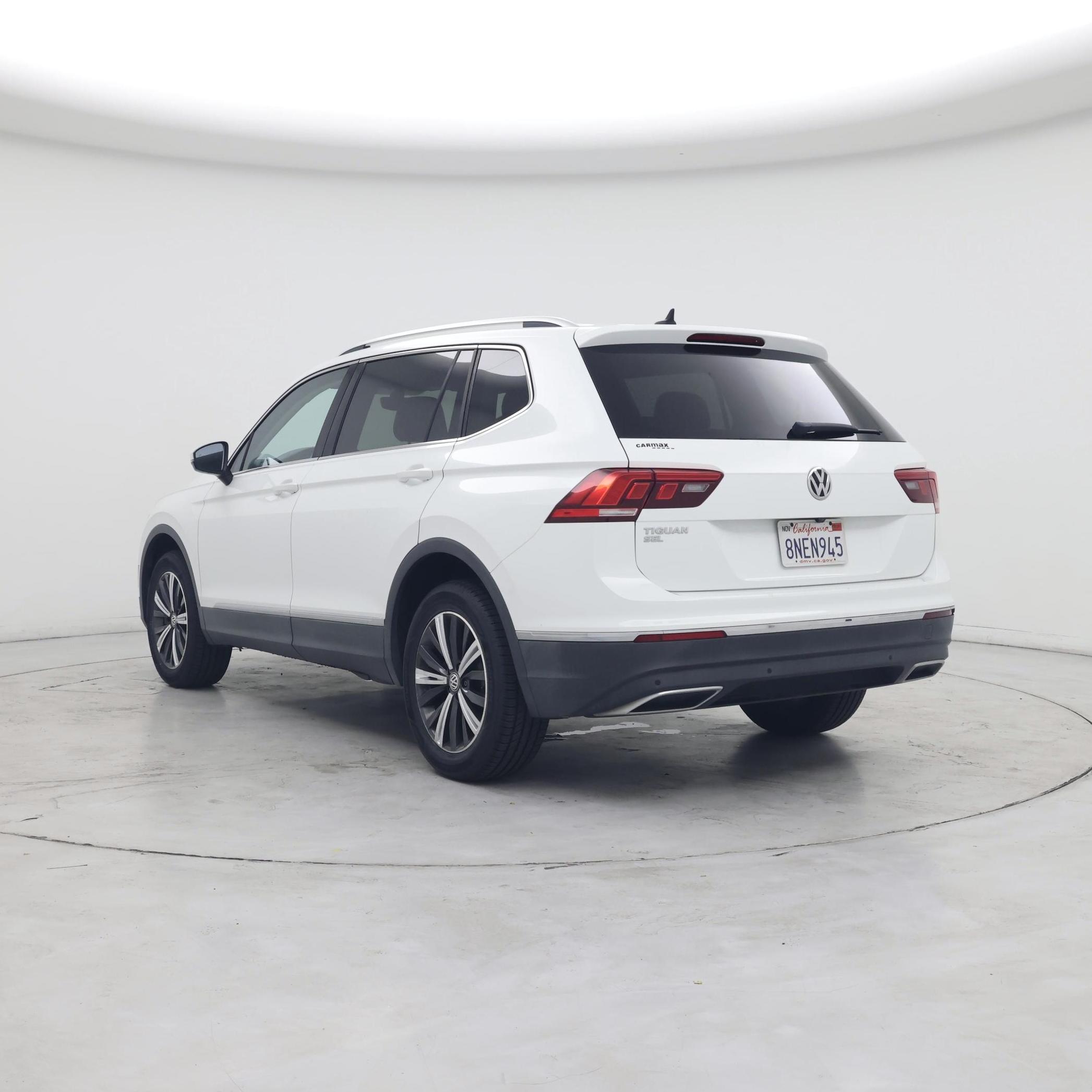 Thumbnail: 2019 Volkswagen Tiguan - 2