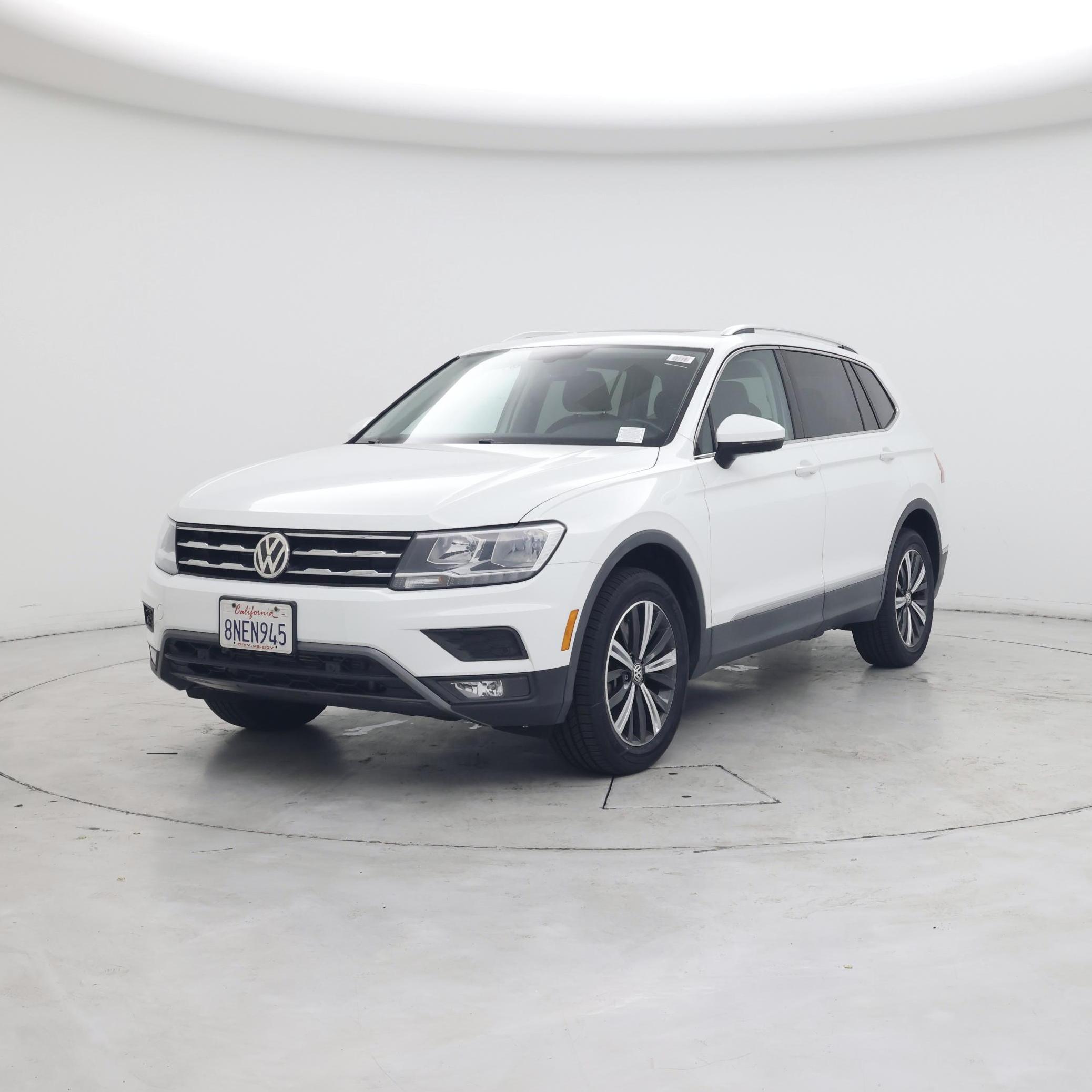 Thumbnail: 2019 Volkswagen Tiguan - 4