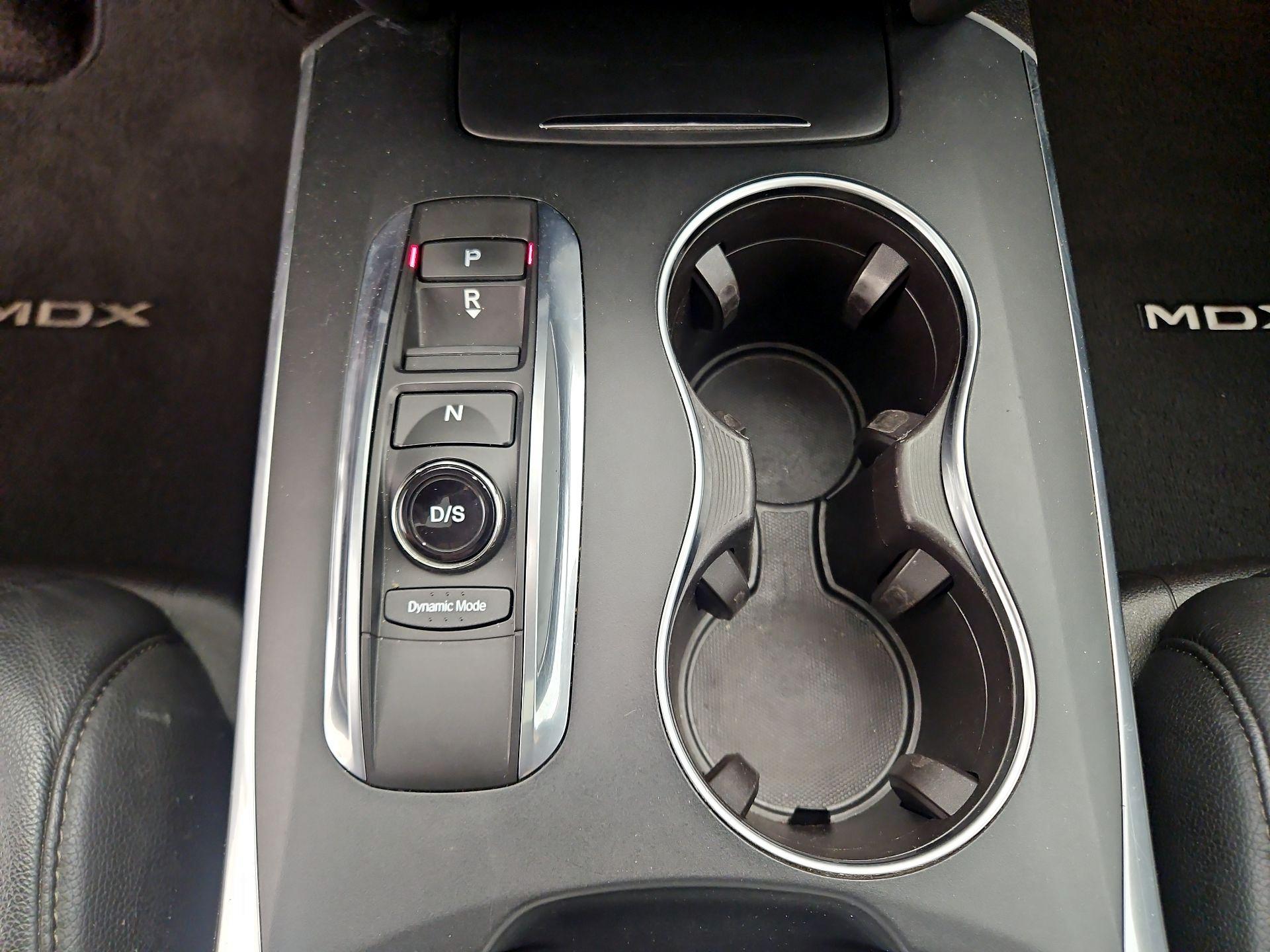 Thumbnail: 2017 Acura MDX - 18