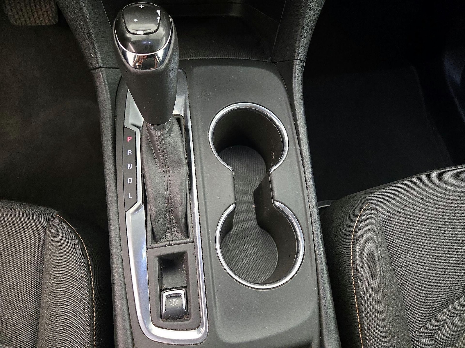 2018 Chevrolet Equinox LT - Photo 18