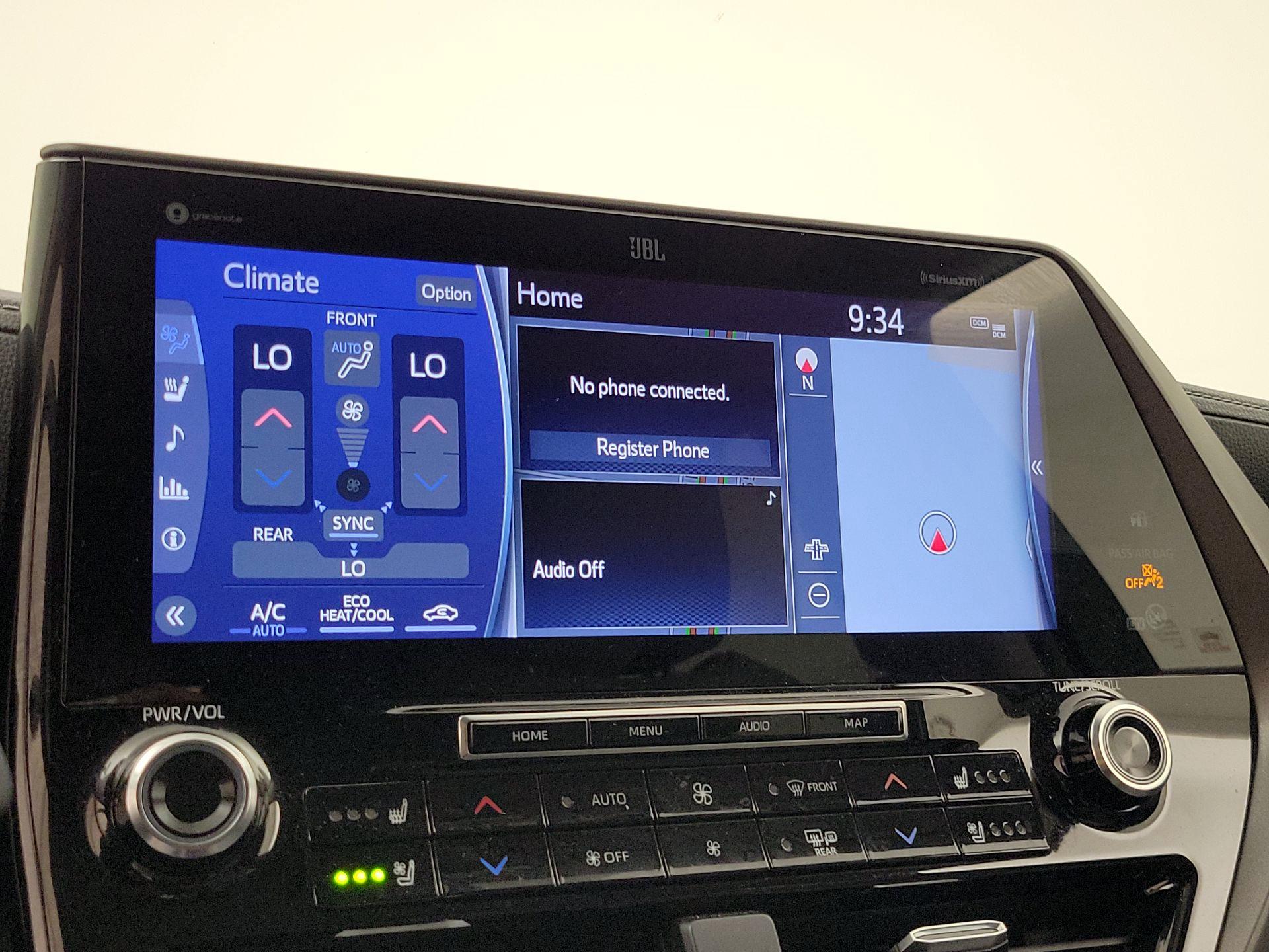 Thumbnail: 2020 Toyota Highlander - 15