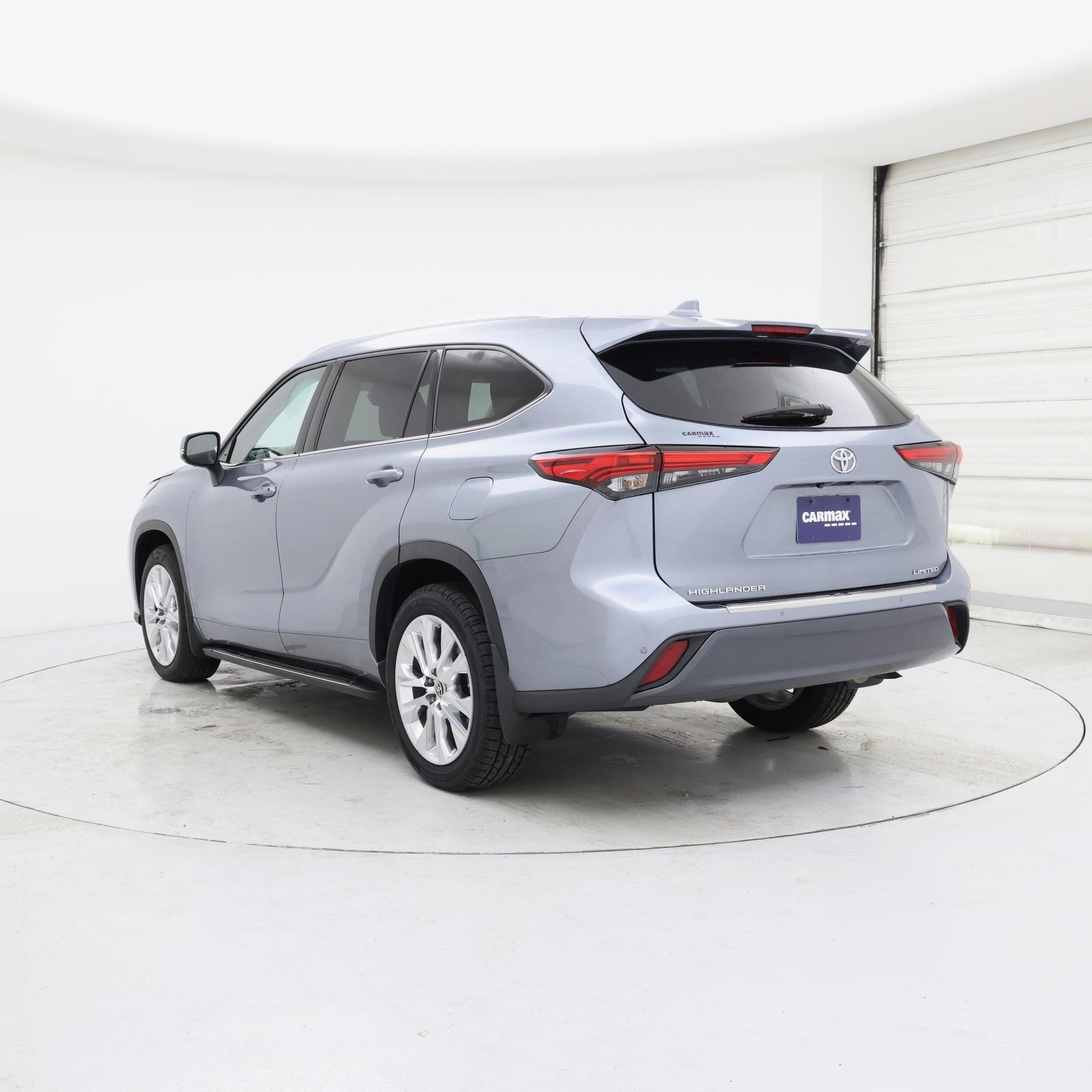 Thumbnail: 2020 Toyota Highlander - 2