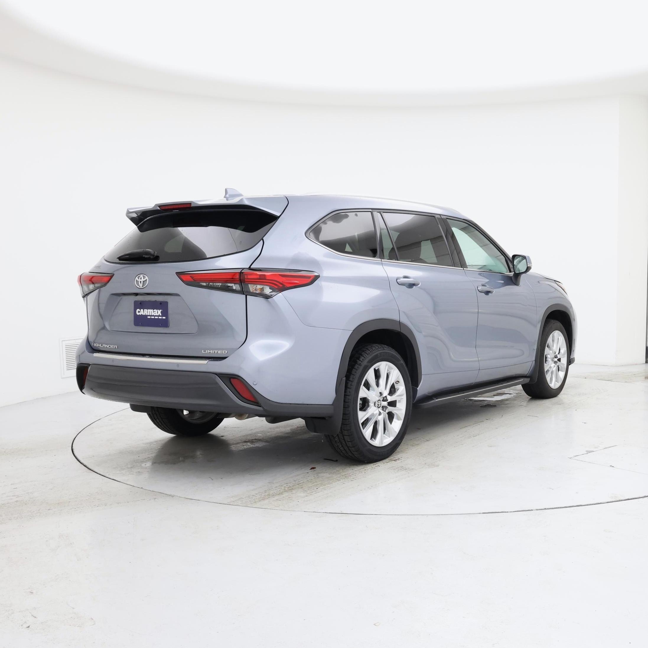 Thumbnail: 2020 Toyota Highlander - 8