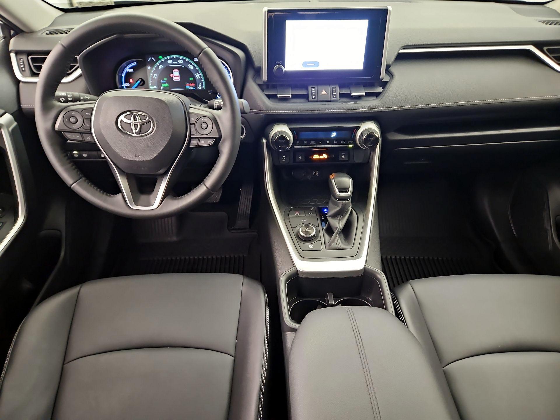 Thumbnail: 2023 Toyota RAV4 - 9