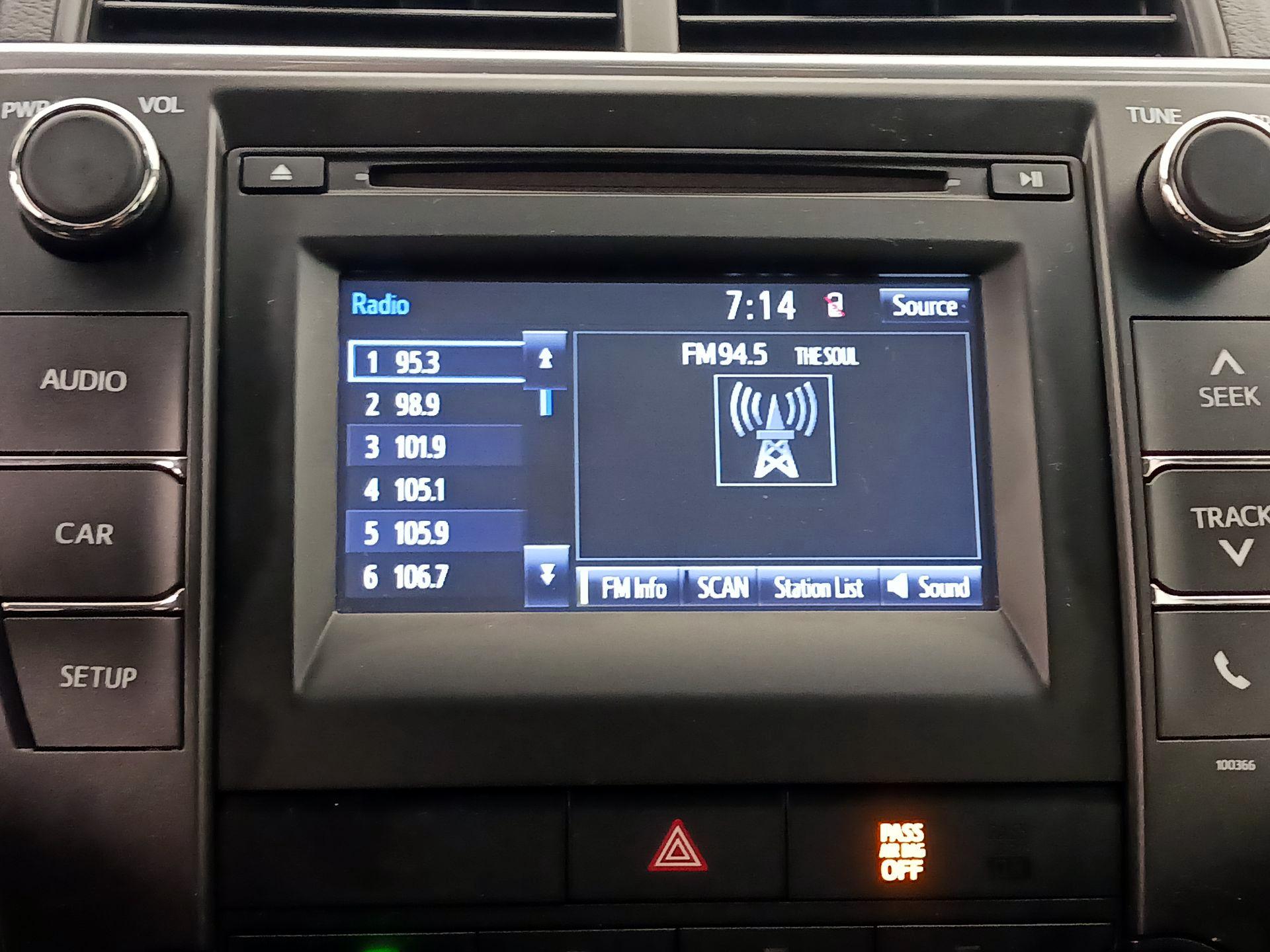 Thumbnail: 2015 Toyota Camry - 15