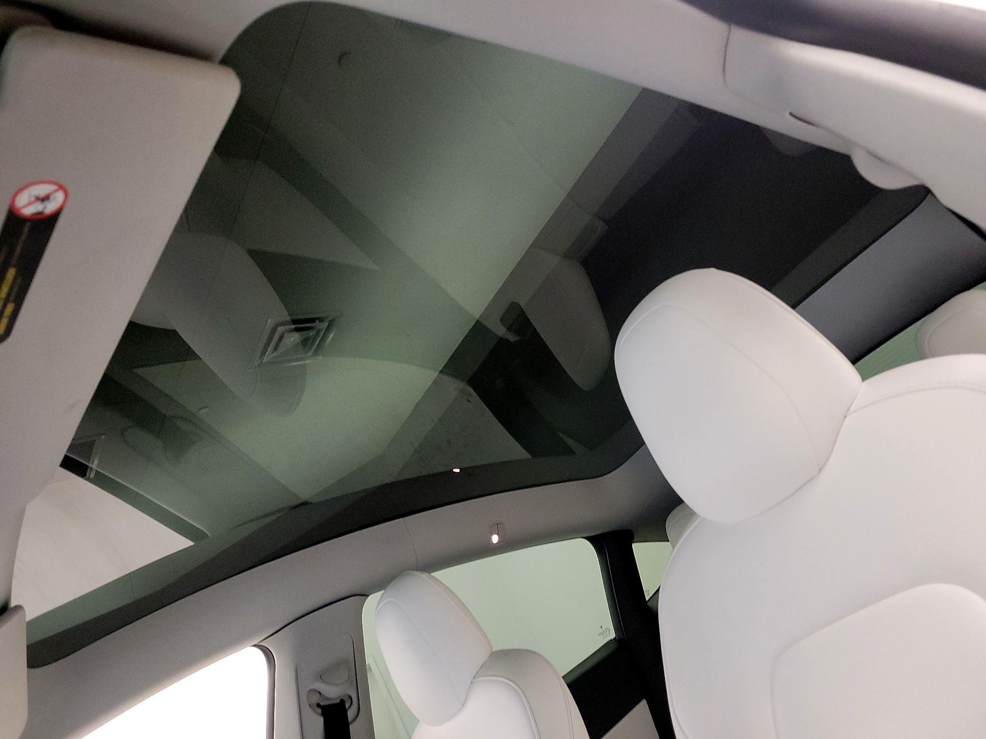 Thumbnail: 2021 Tesla Model Y - 17