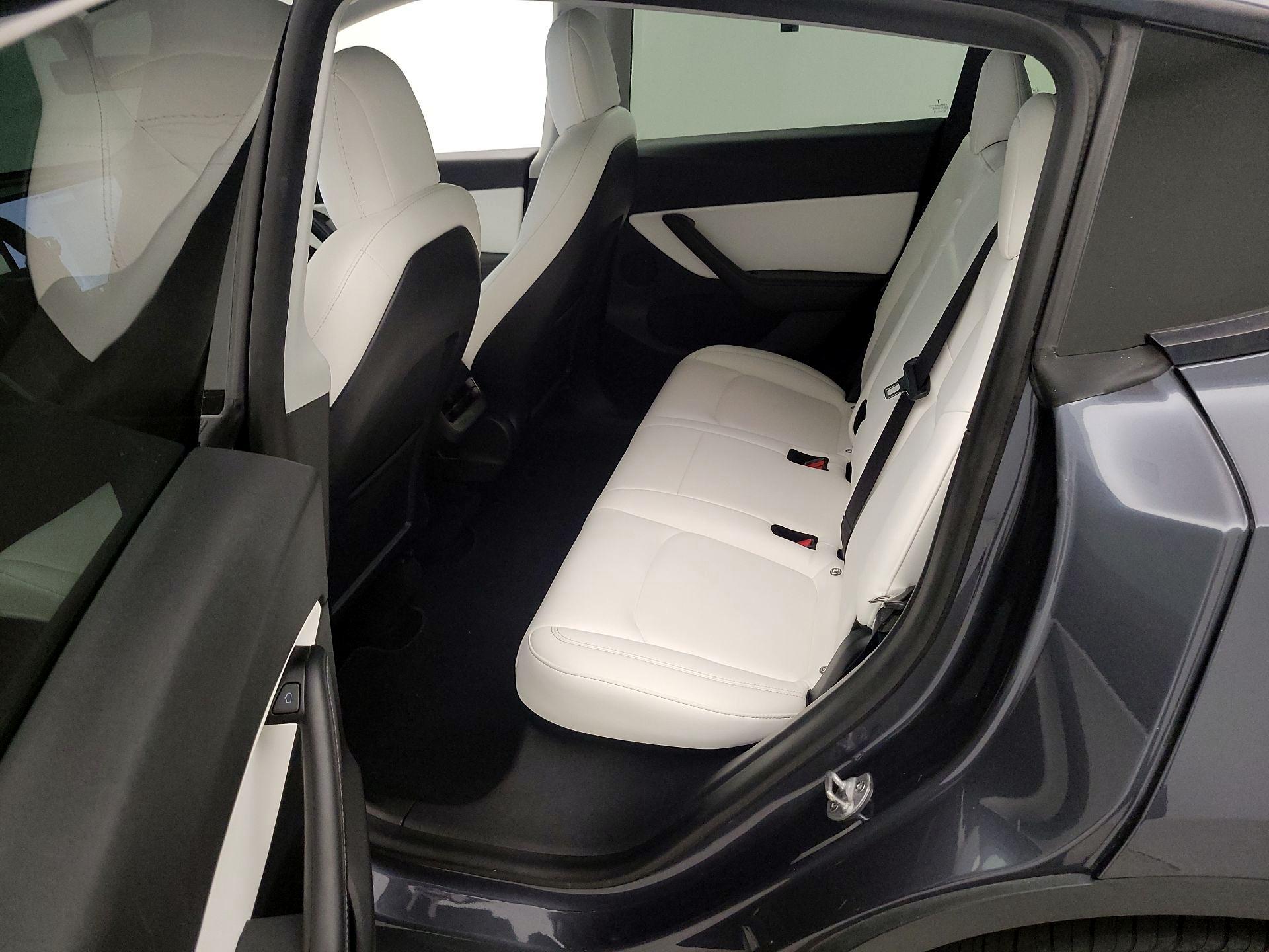 Thumbnail: 2021 Tesla Model Y - 18