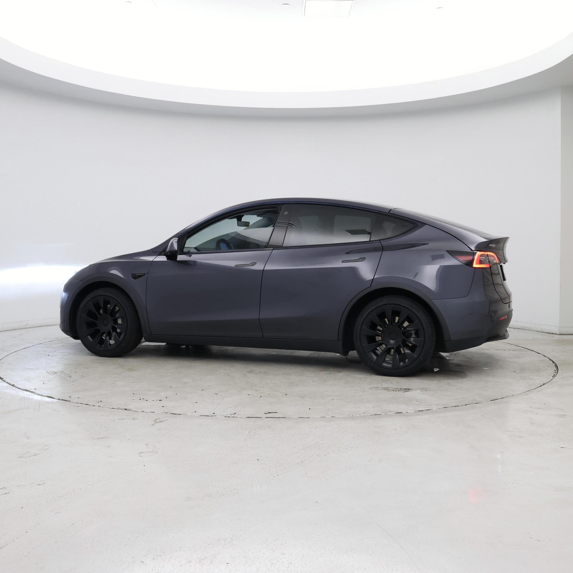 Thumbnail: 2021 Tesla Model Y - 3