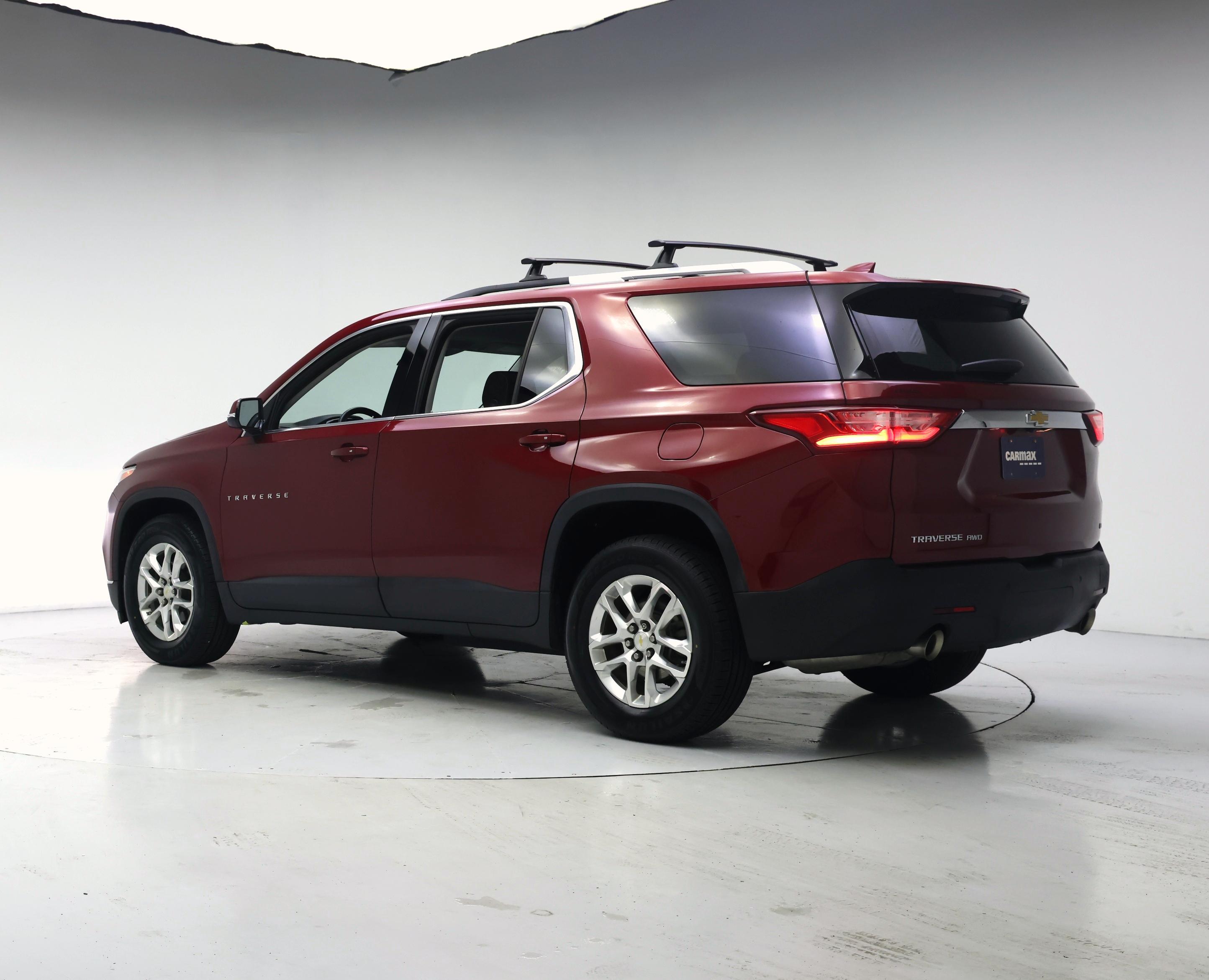 Thumbnail: 2018 Chevrolet Traverse - 2