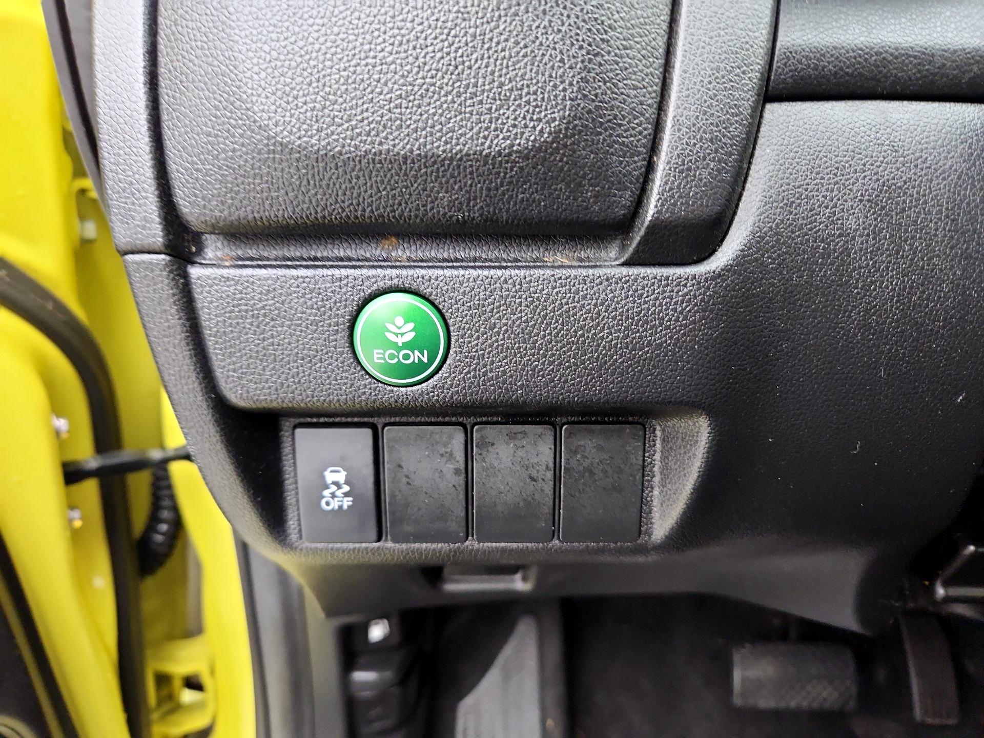 Thumbnail: 2016 Honda Fit - 13
