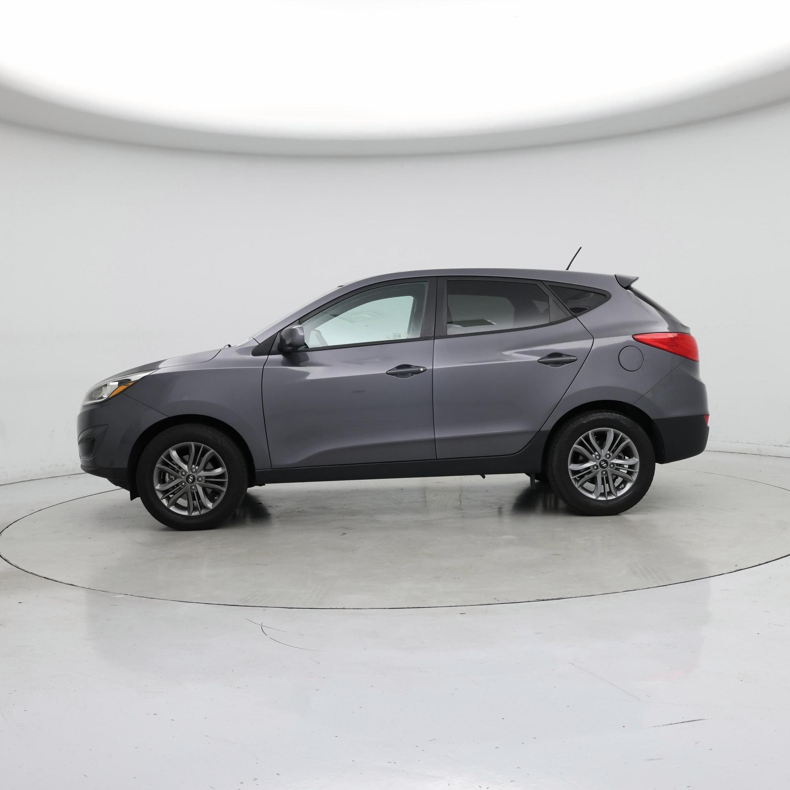 Thumbnail: 2015 Hyundai Tucson - 3