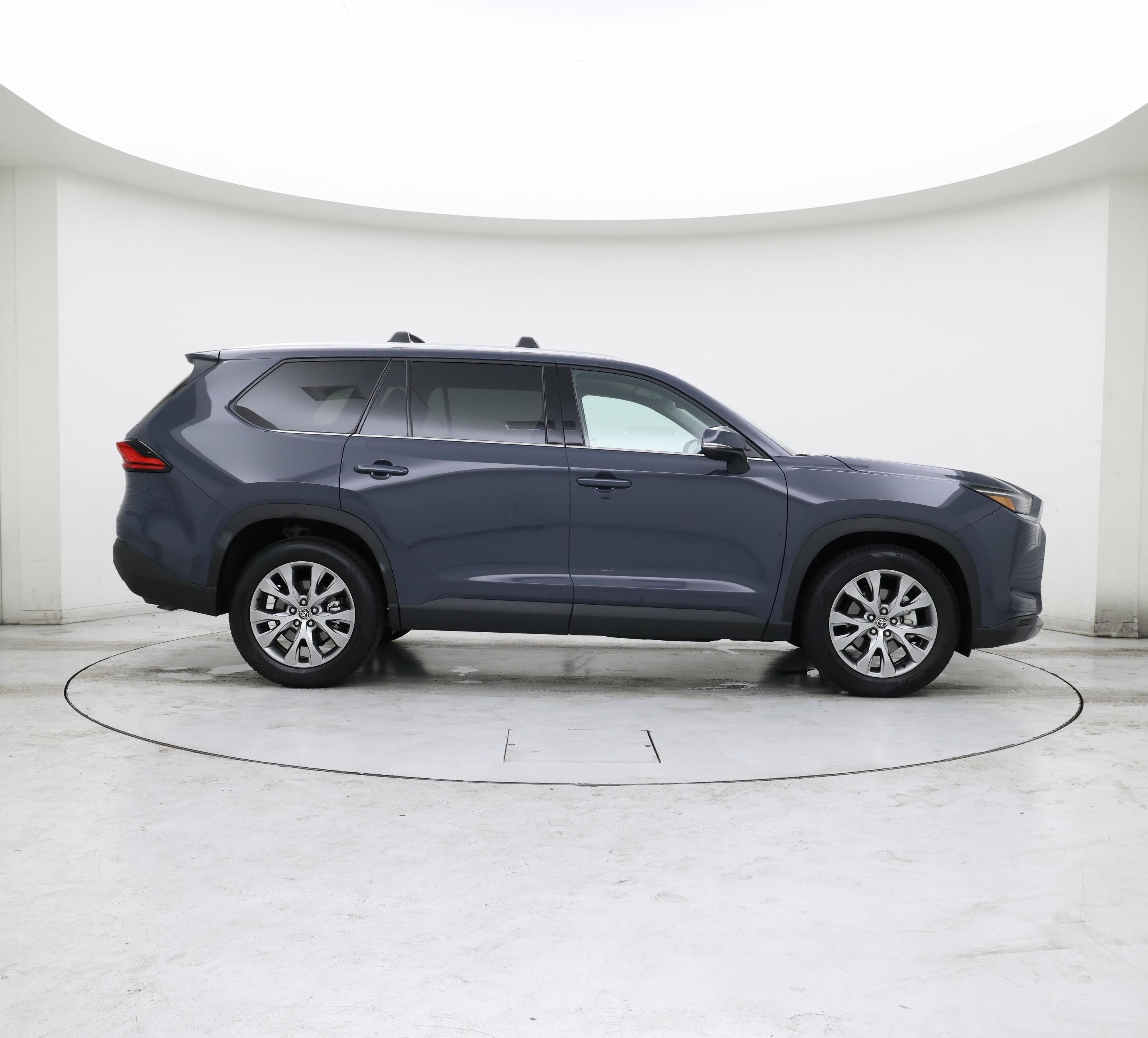 Thumbnail: 2024 Toyota Grand Highlander - 7