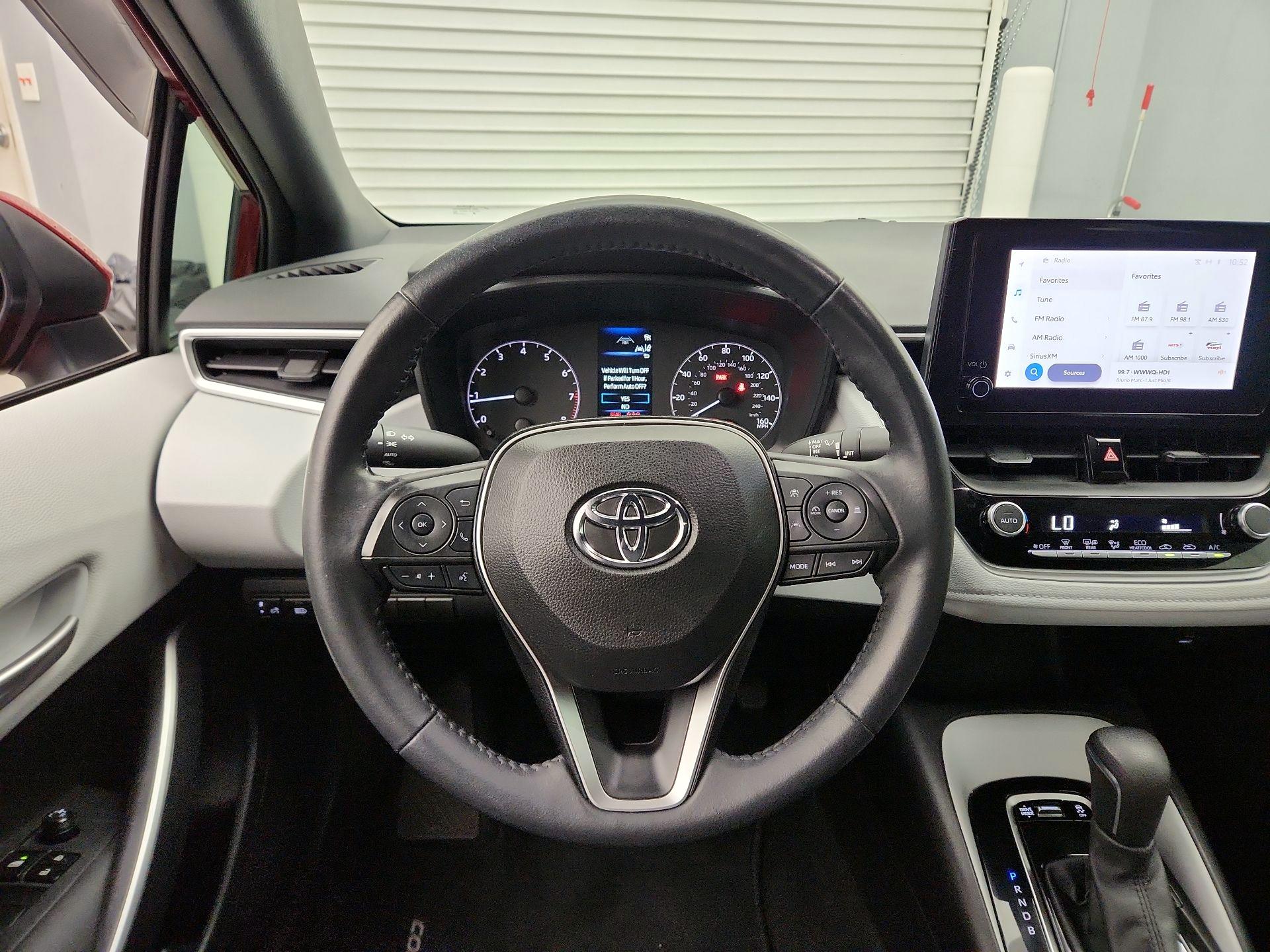 Thumbnail: 2023 Toyota Corolla - 10