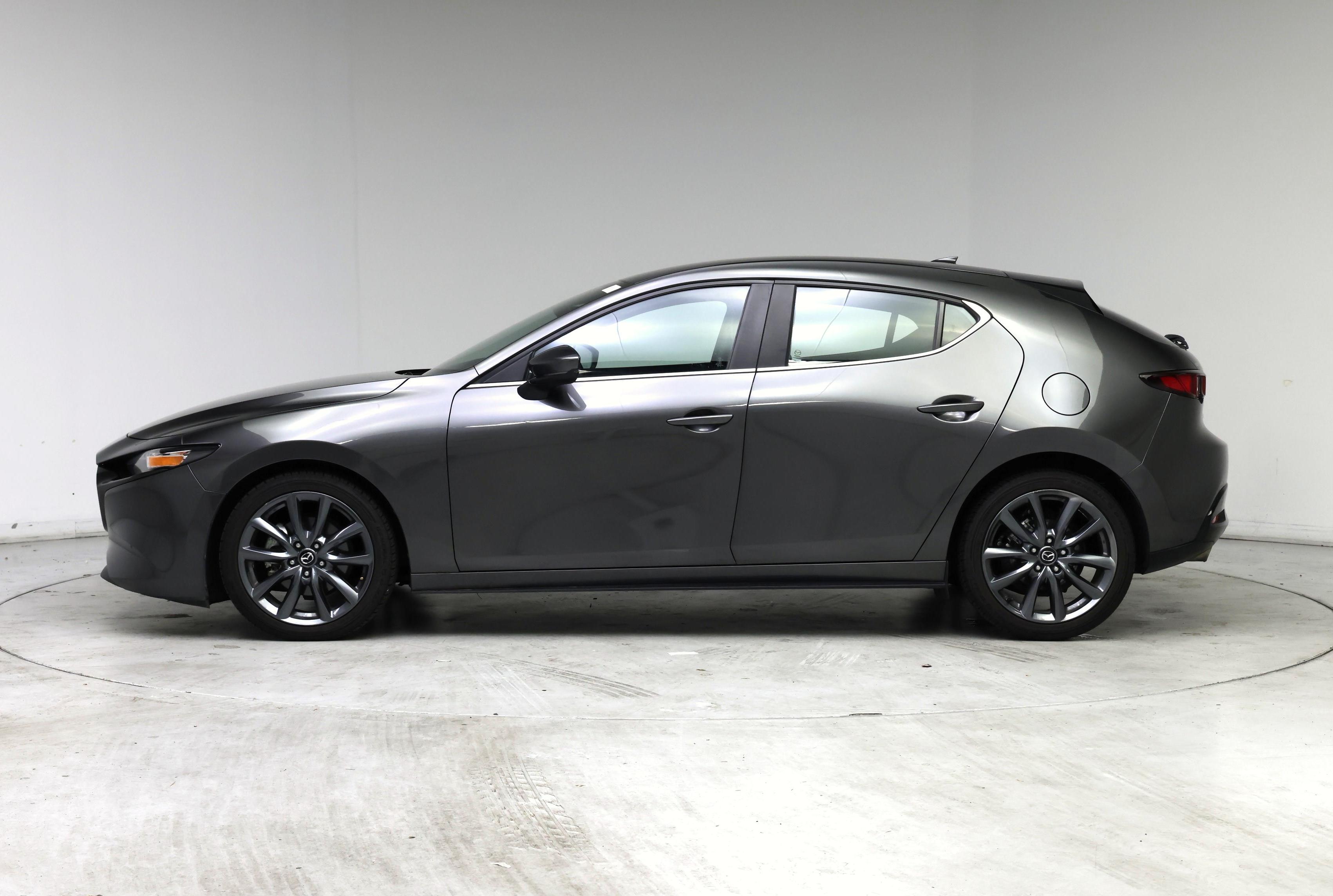 Thumbnail: 2019 Mazda Mazda3 - 3