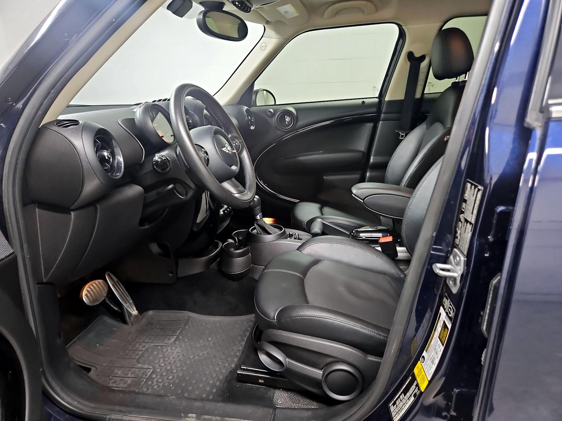 Thumbnail: 2015 MINI Cooper Countryman - 11