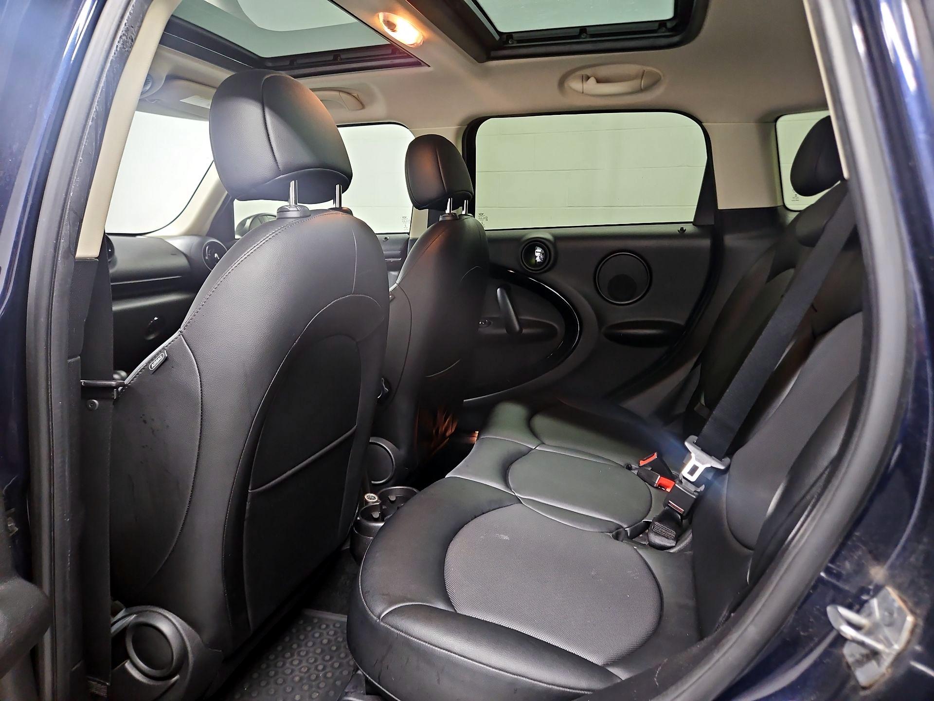Thumbnail: 2015 MINI Cooper Countryman - 19