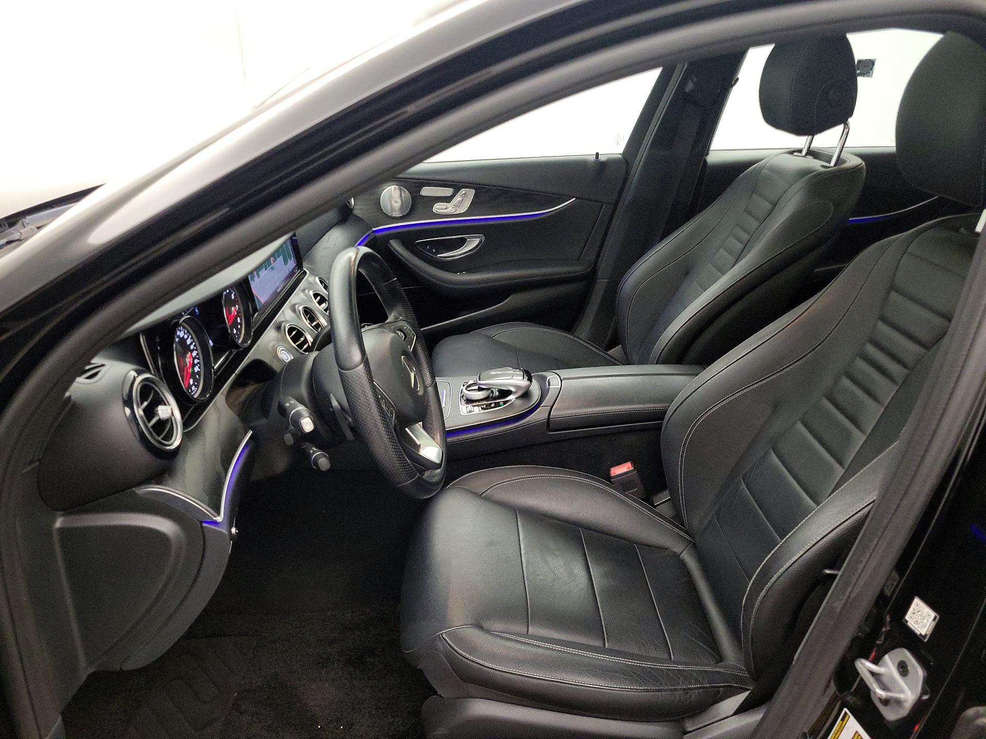 Thumbnail: 2018 Mercedes-Benz E-Class - 11