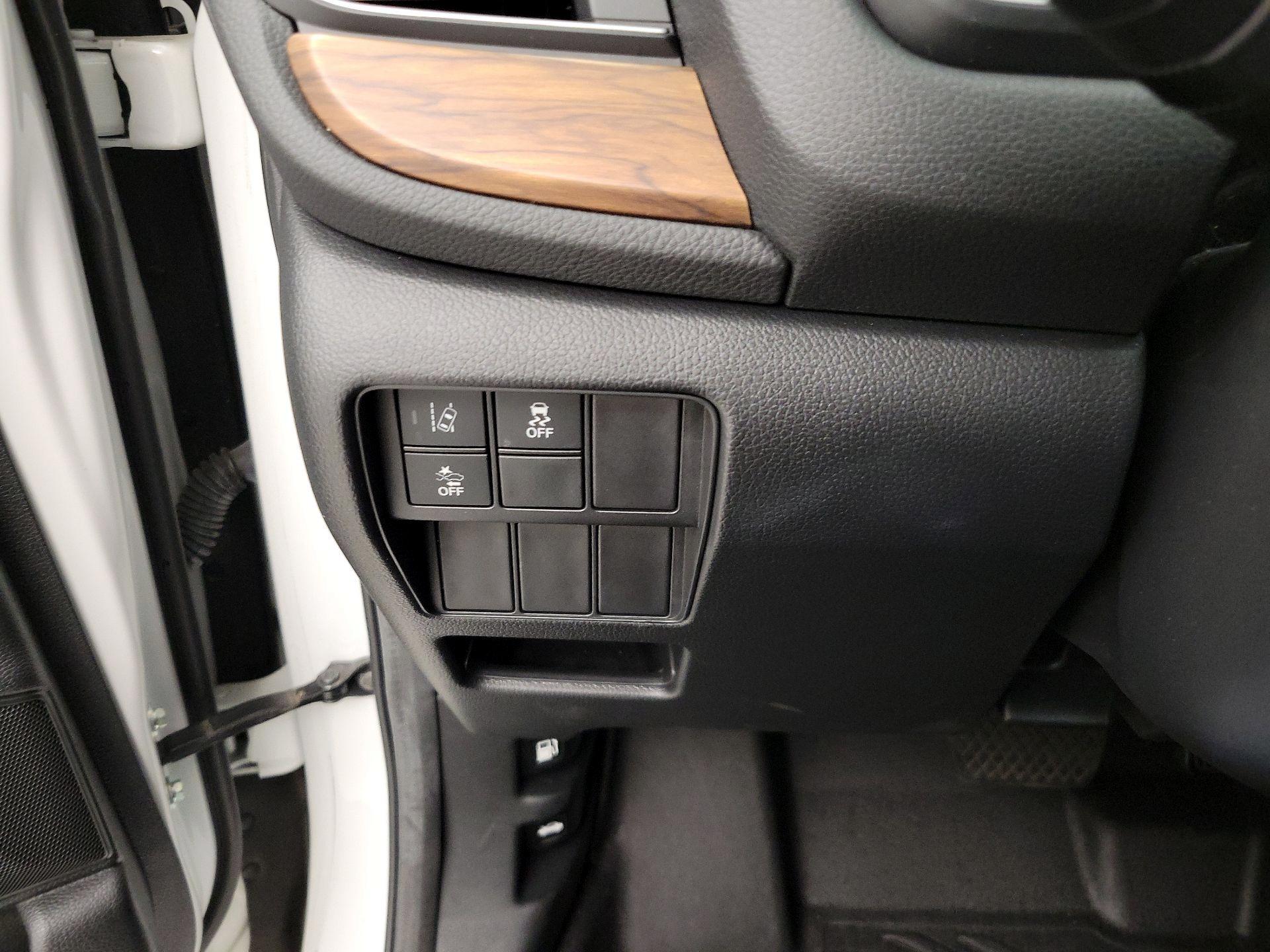 Thumbnail: 2019 Honda CR-V - 13