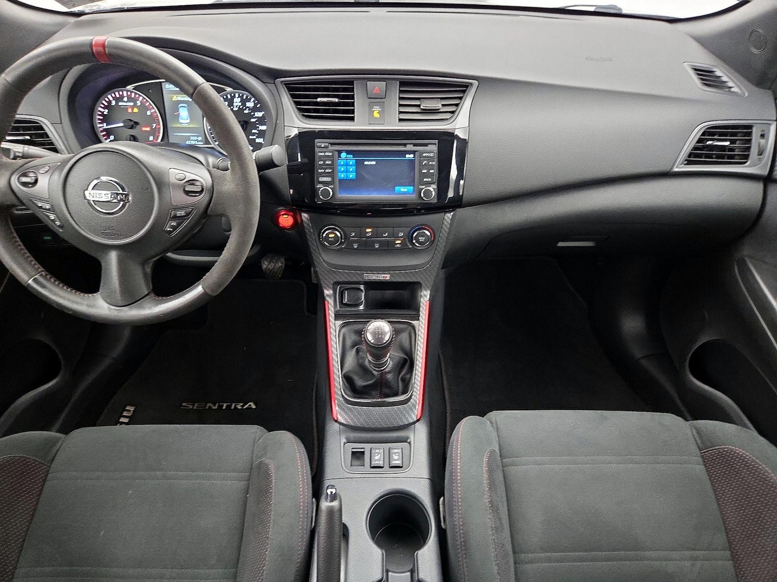 2017 Nissan Sentra Nismo - Photo 10